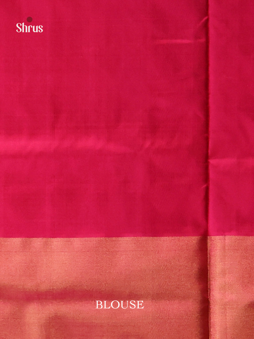 DIS16526 - Ikkat Silk Saree