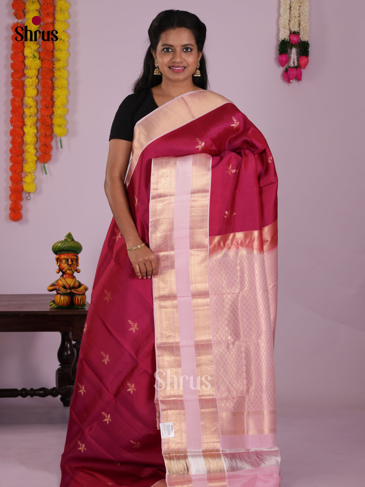 DIS16602 - Kanchipuram-halfpure Saree - Shop on Shrus.com