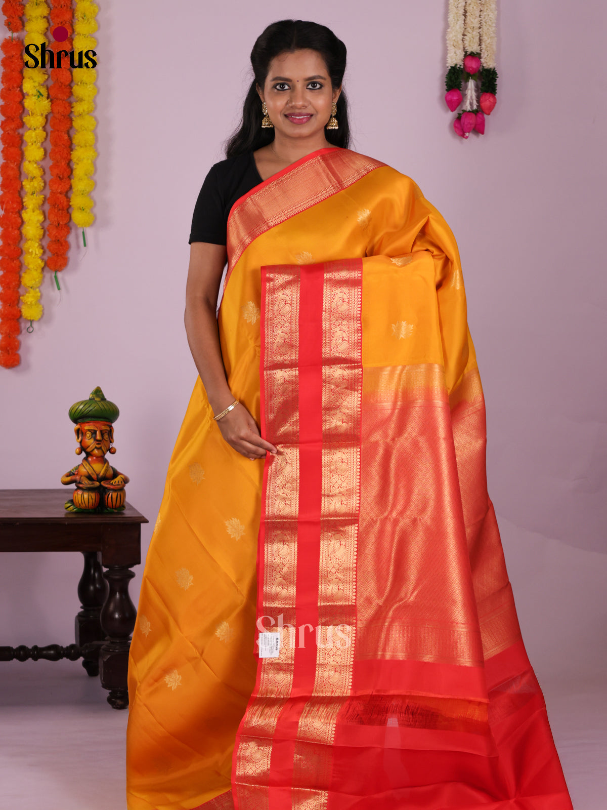 DIS16610 - Kanchipuram-halfpure Saree - Shop on Shrus.com