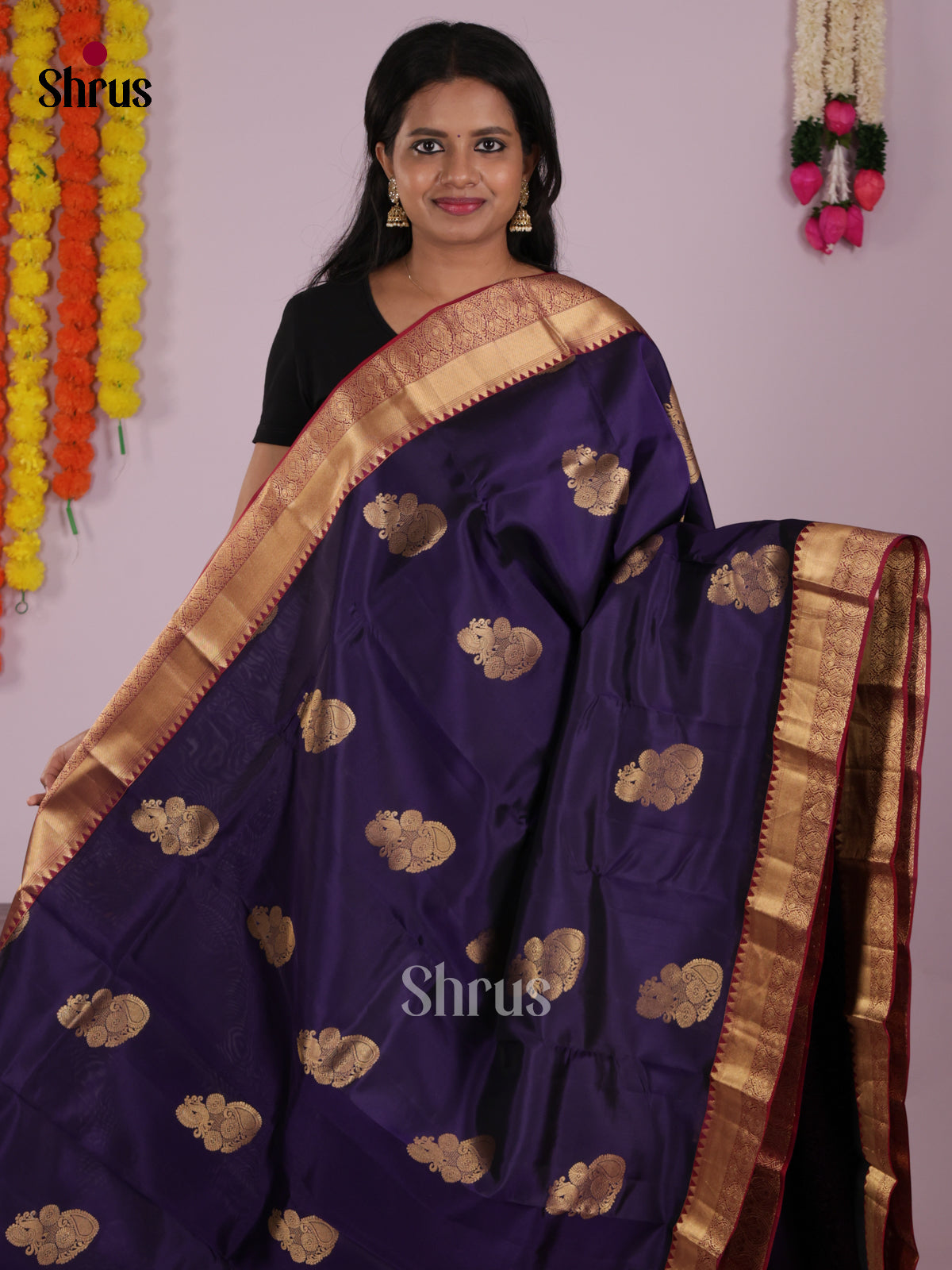 DIS16620 - Kanchipuram-halfpure Saree - Shop on Shrus.com