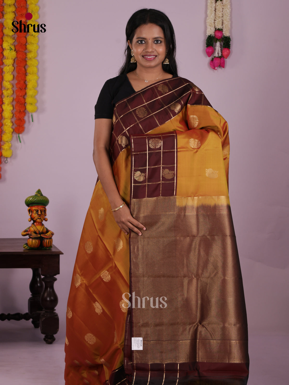 DIS16622 - Kanchipuram-halfpure Saree - Shop on Shrus.com