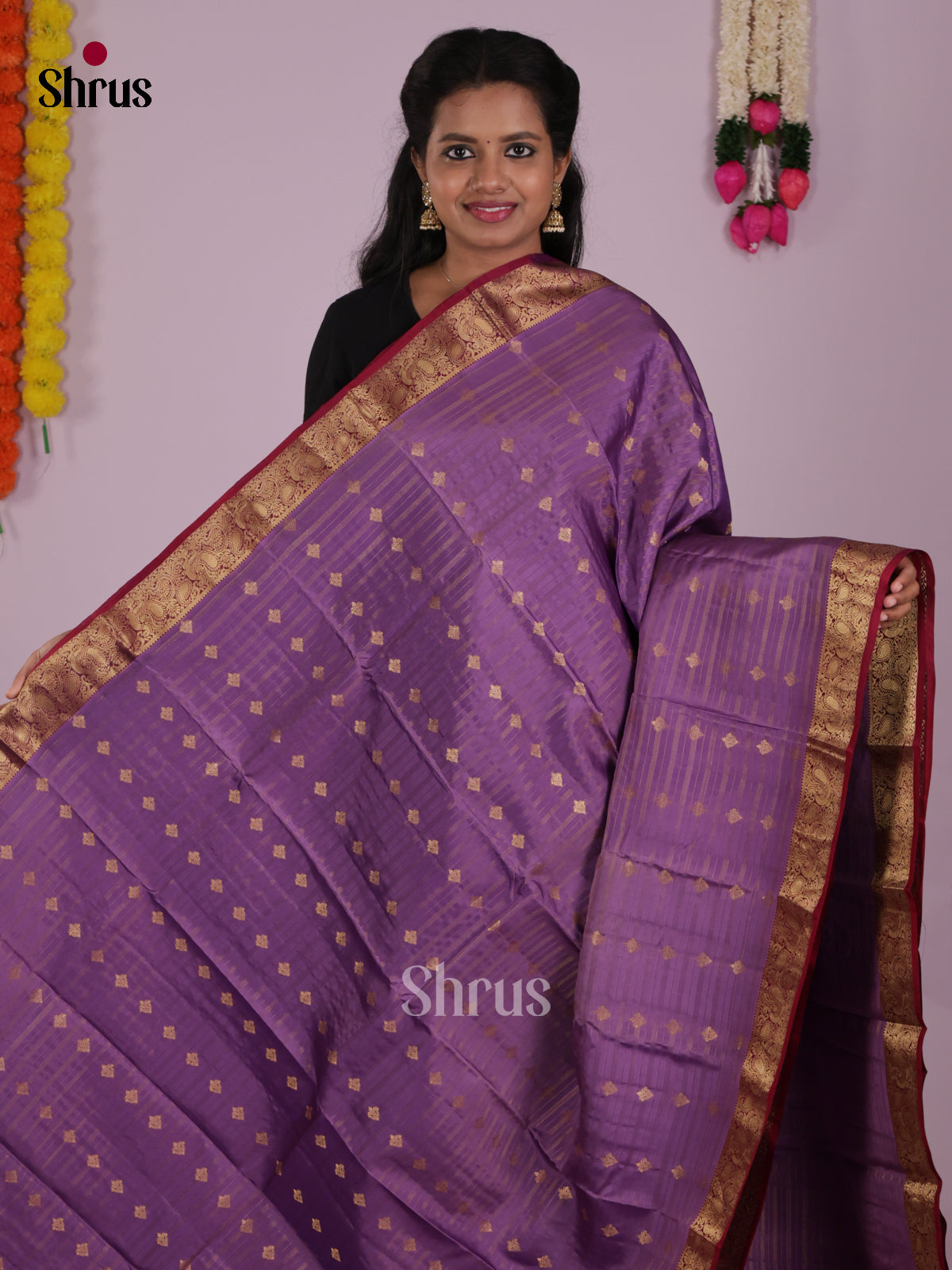 DIS16634 - Kanchipuram-halfpure Saree - Shop on Shrus.com