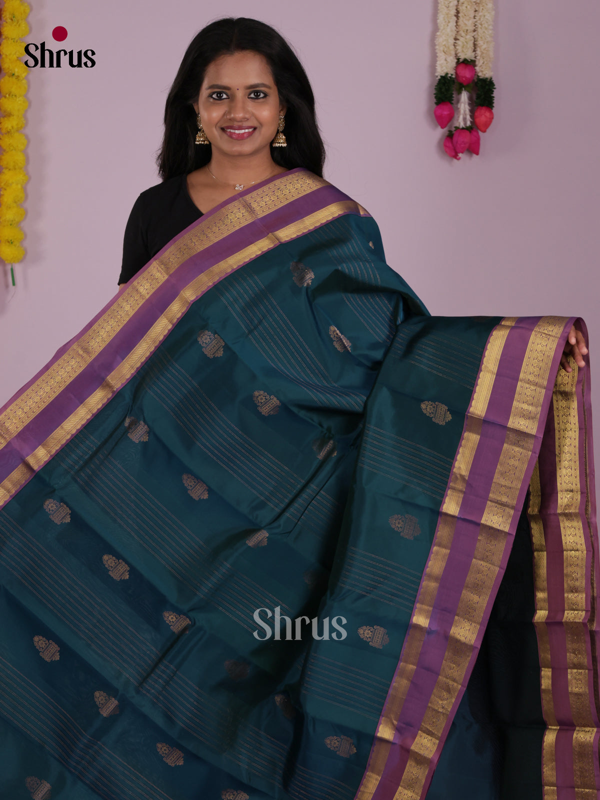 DIS16705 - Kanchipuram-halfpure Saree - Shop on Shrus.com