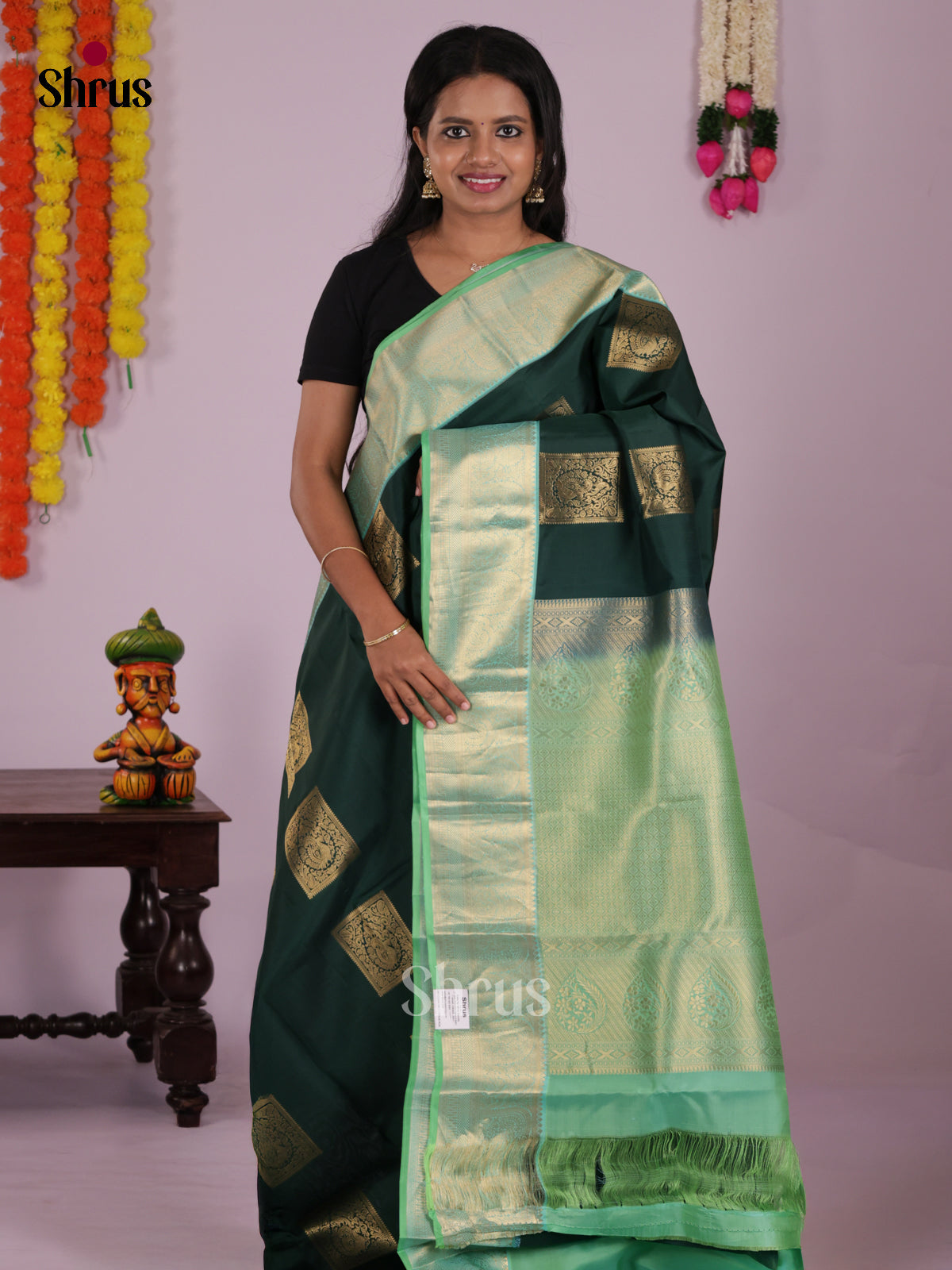 DIS16714 - Kanchipuram-halfpure Saree - Shop on Shrus.com