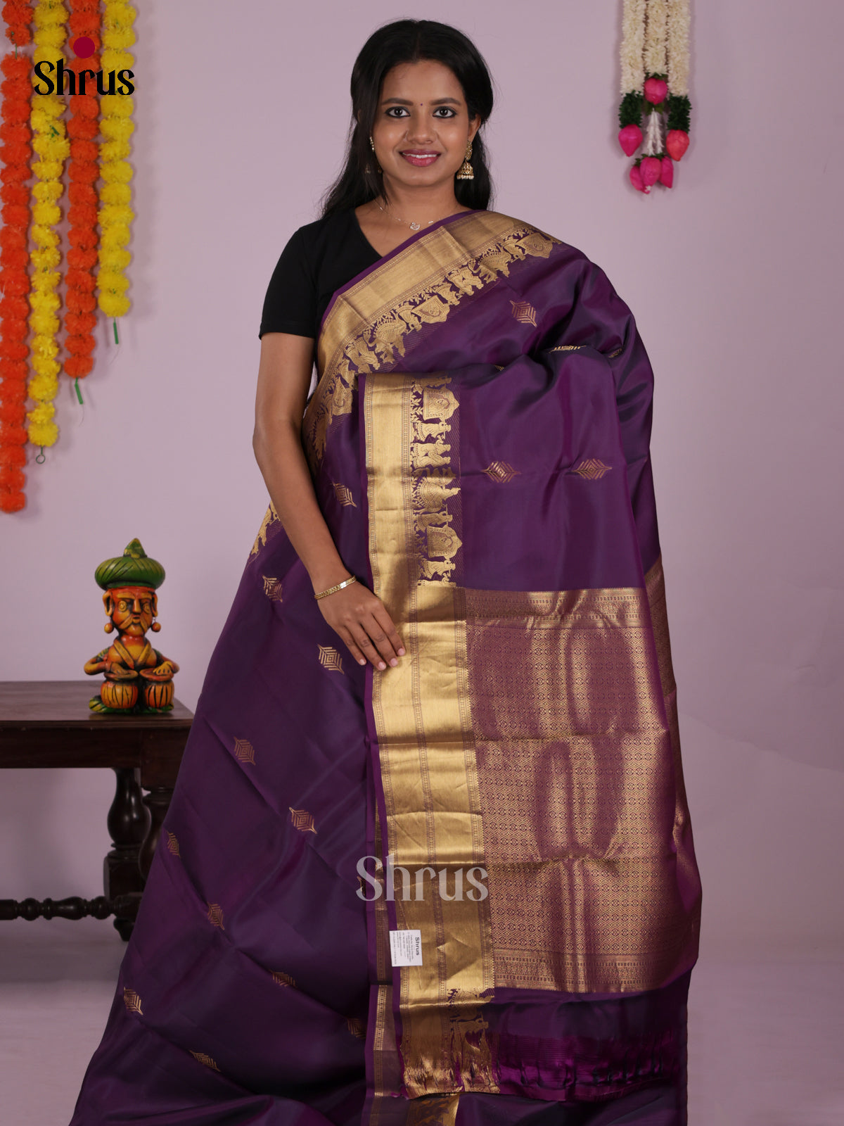 DIS16719 - Kanchipuram-halfpure Saree - Shop on Shrus.com