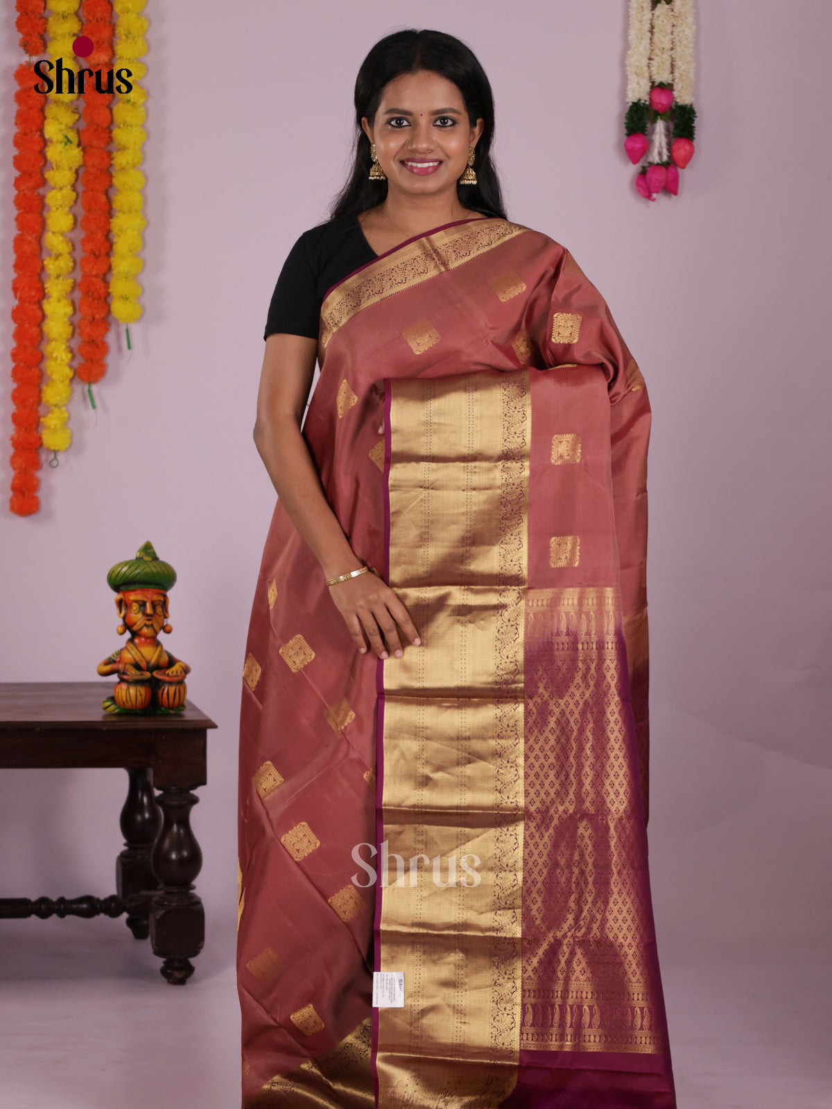 DIS16720 - Kanchipuram-halfpure Saree - Shop on Shrus.com