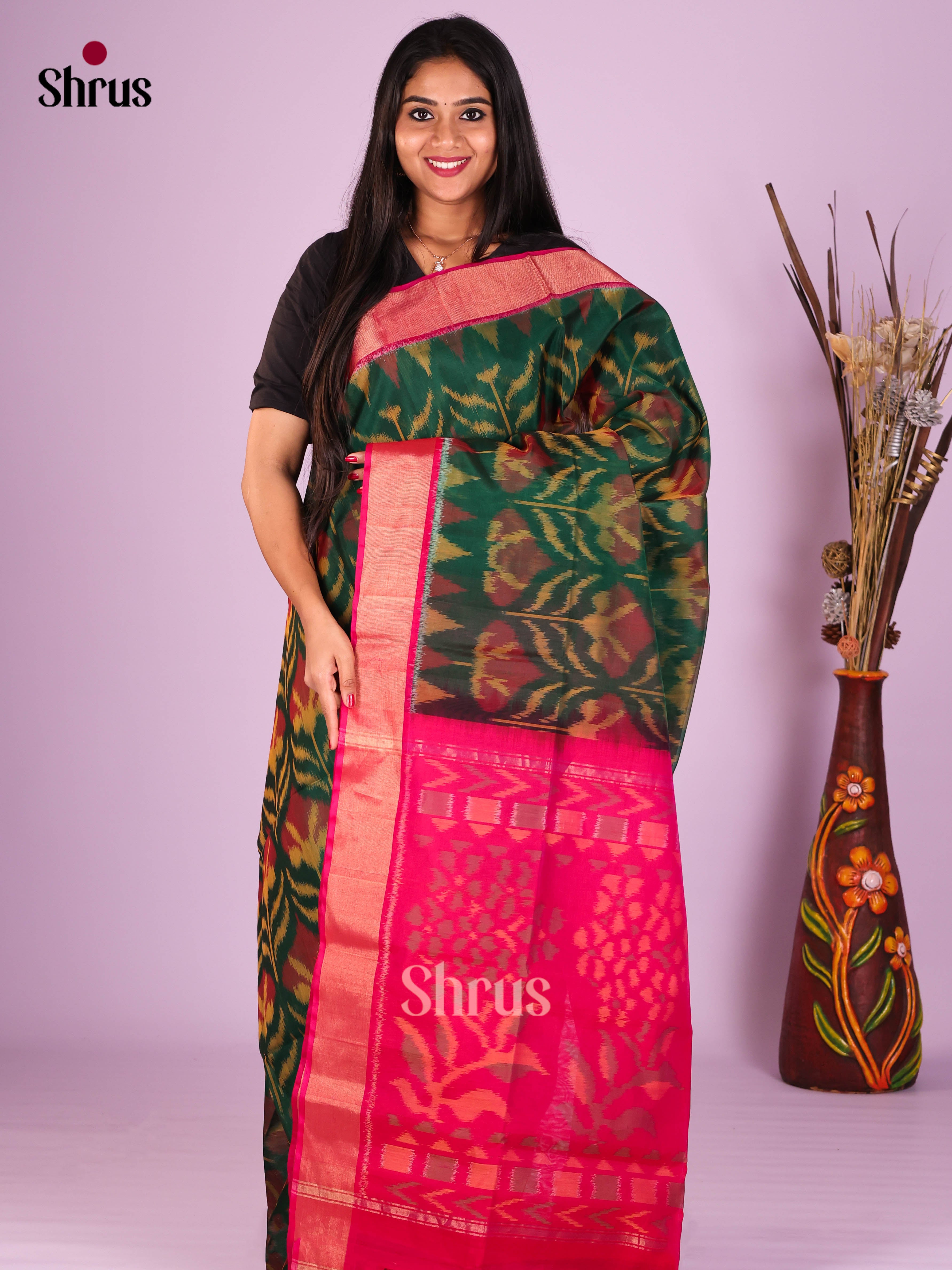 Green & Pink - Pochampally sico Saree