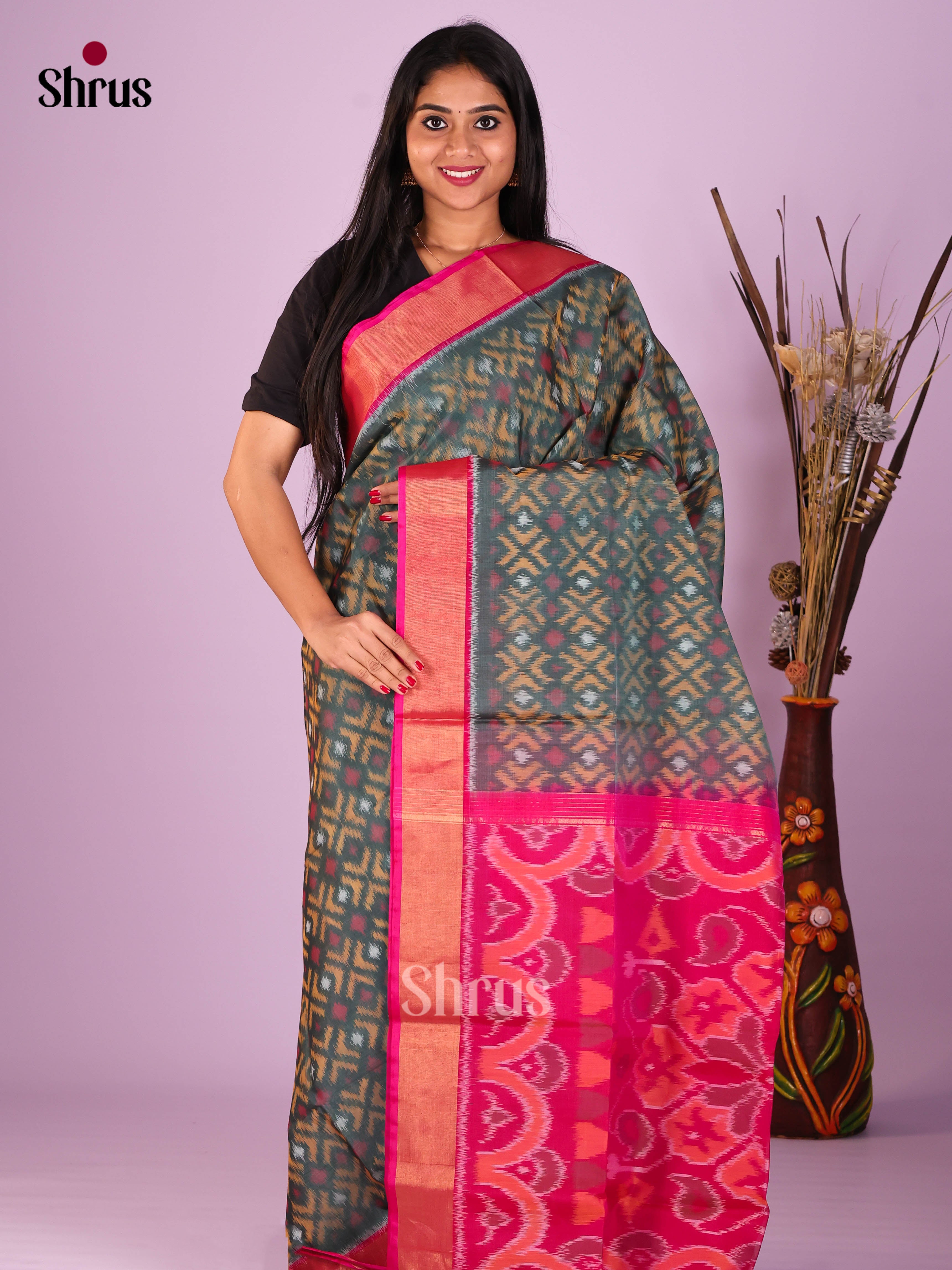 Dark Green & Pink  - Pochampally sico Saree - Shop on Shrus.com