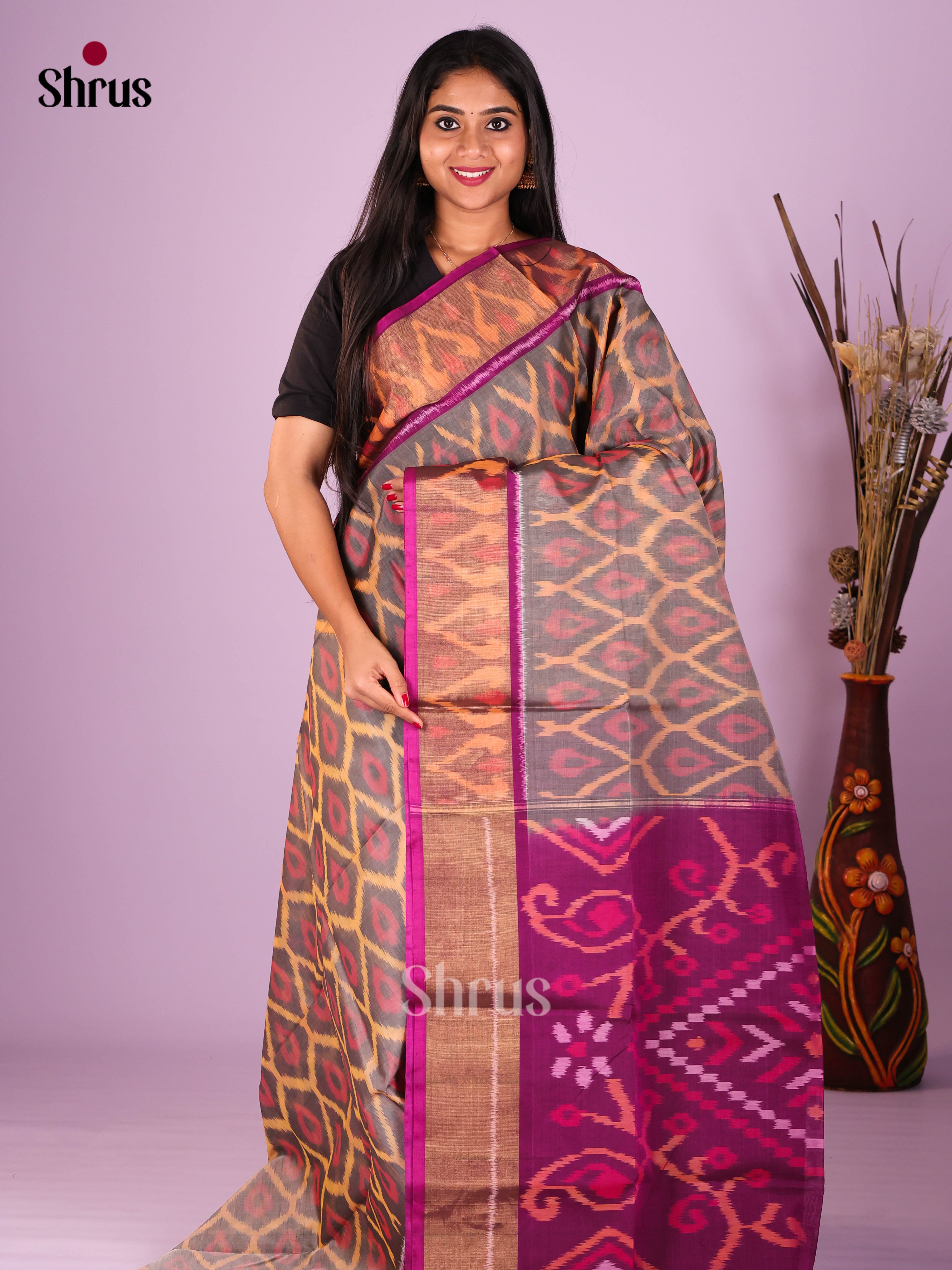 Grey & Majenta - Pochampally sico Saree - Shop on Shrus.com