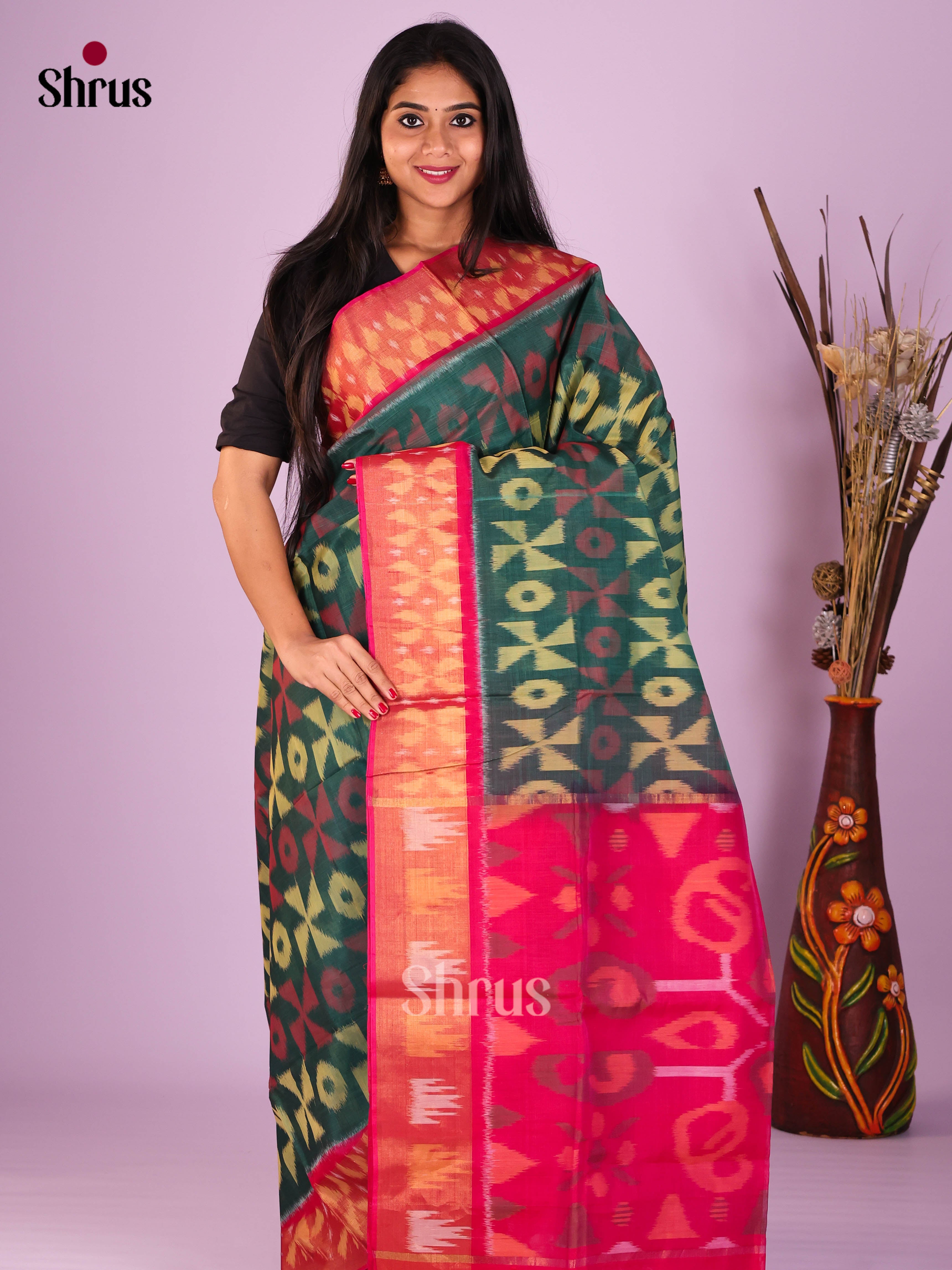 Green & Pink - Pochampally sico Saree