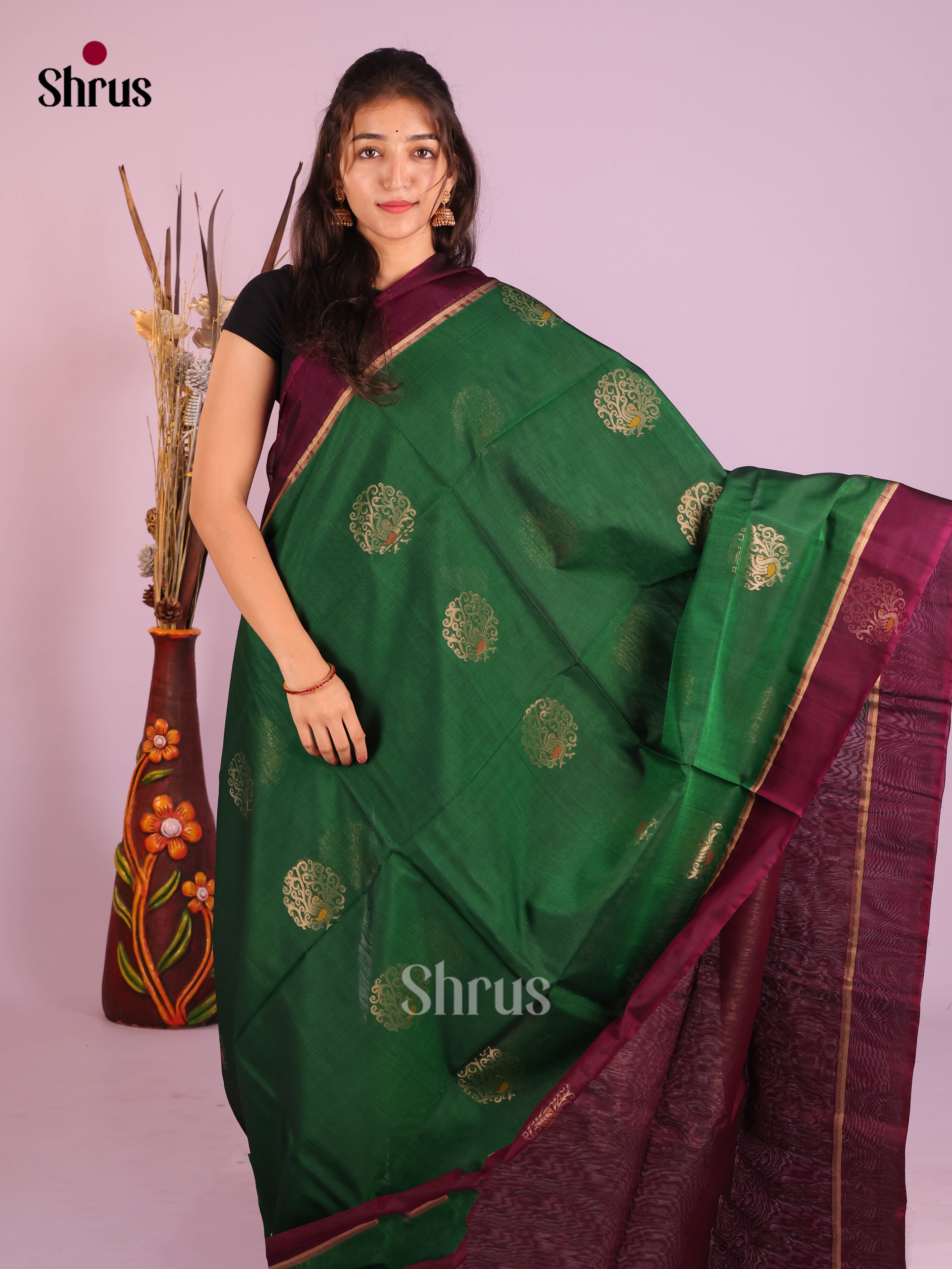 Green & Maroon - Timeless Silk Cotton Saree - Shop on Shrus.com