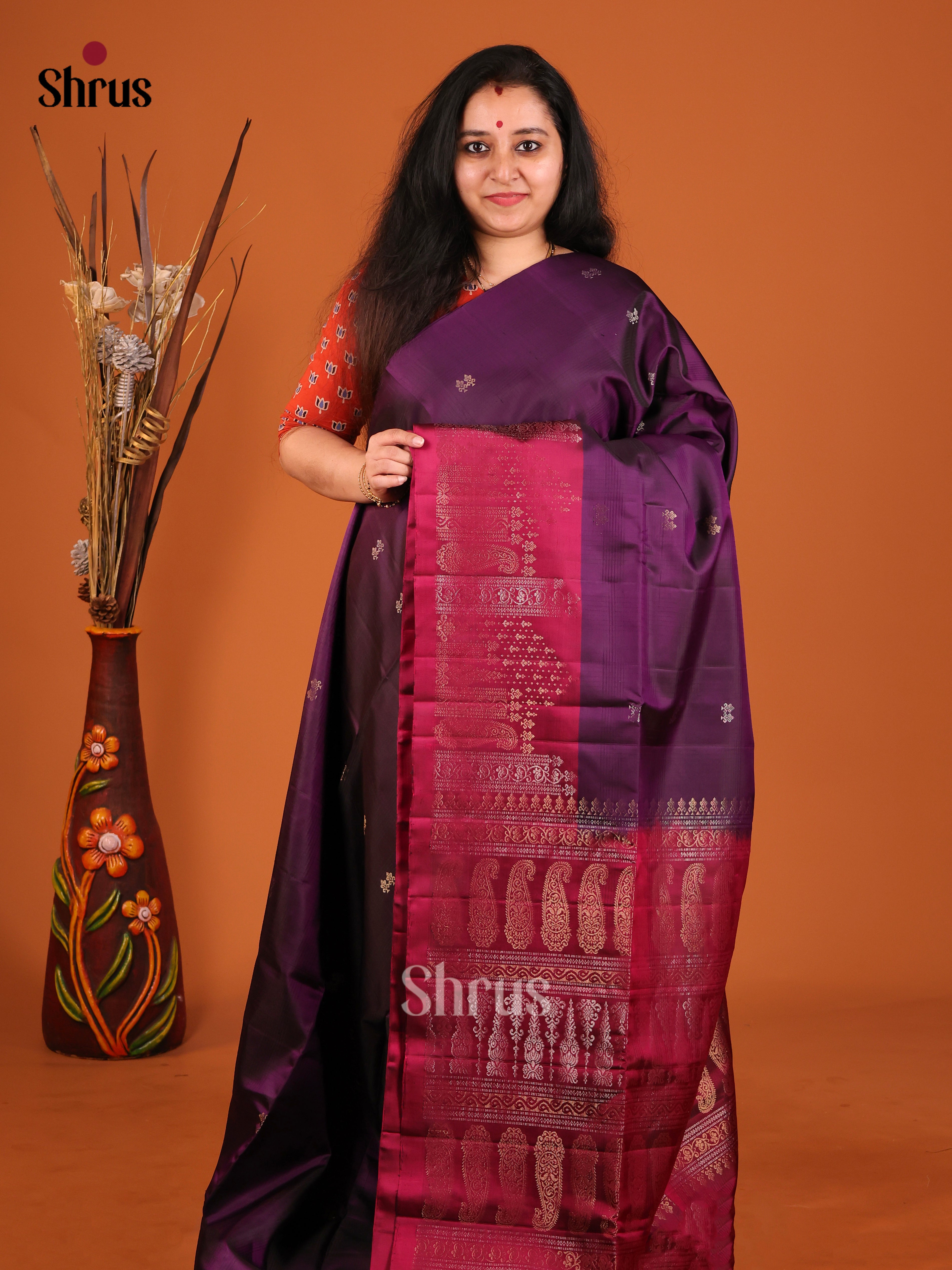 DIS16947 - Soft Silk (HR) Saree - Shop on Shrus.com