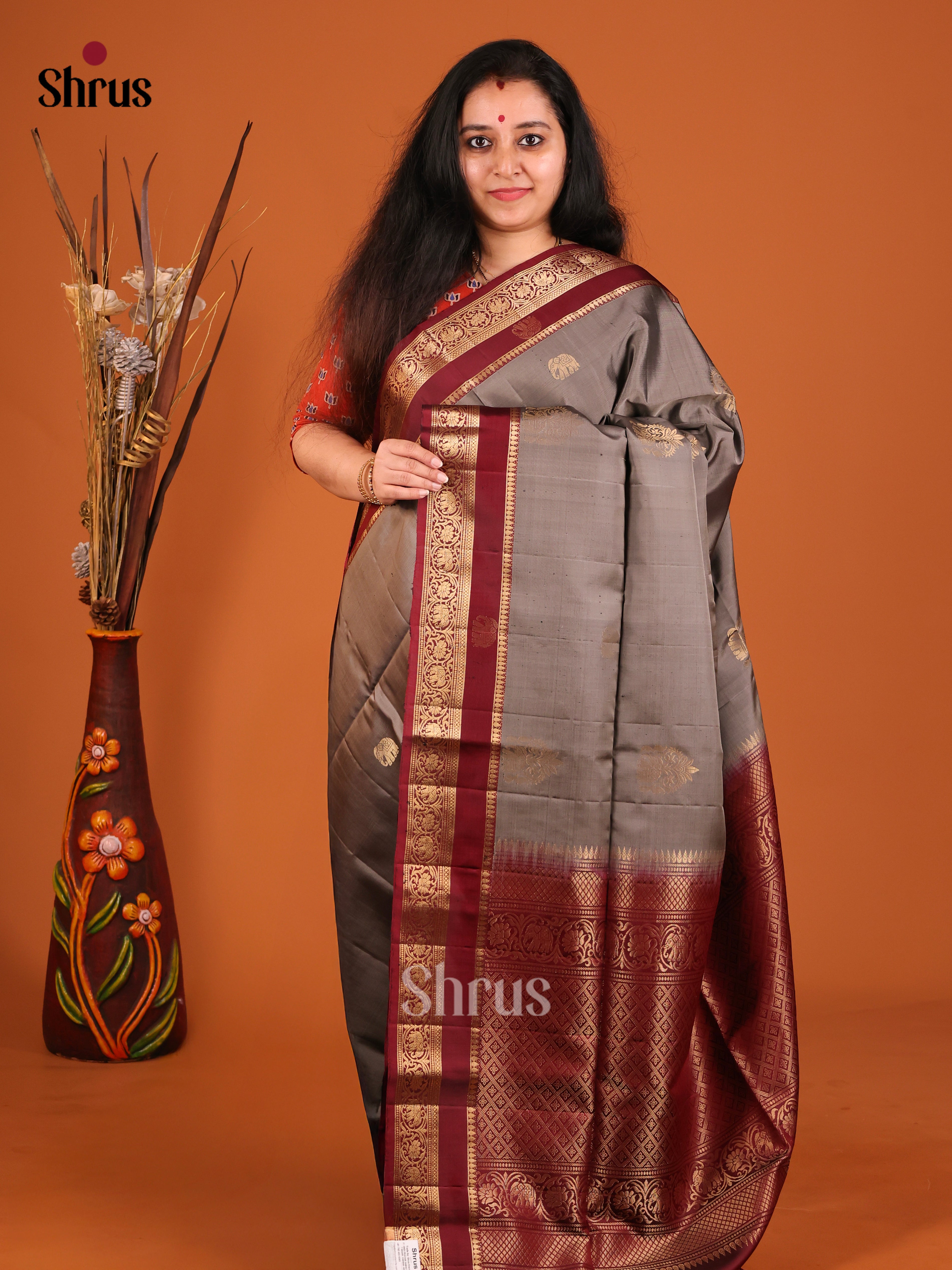 DIS16979 - Soft Silk (HR) Saree - Shop on Shrus.com