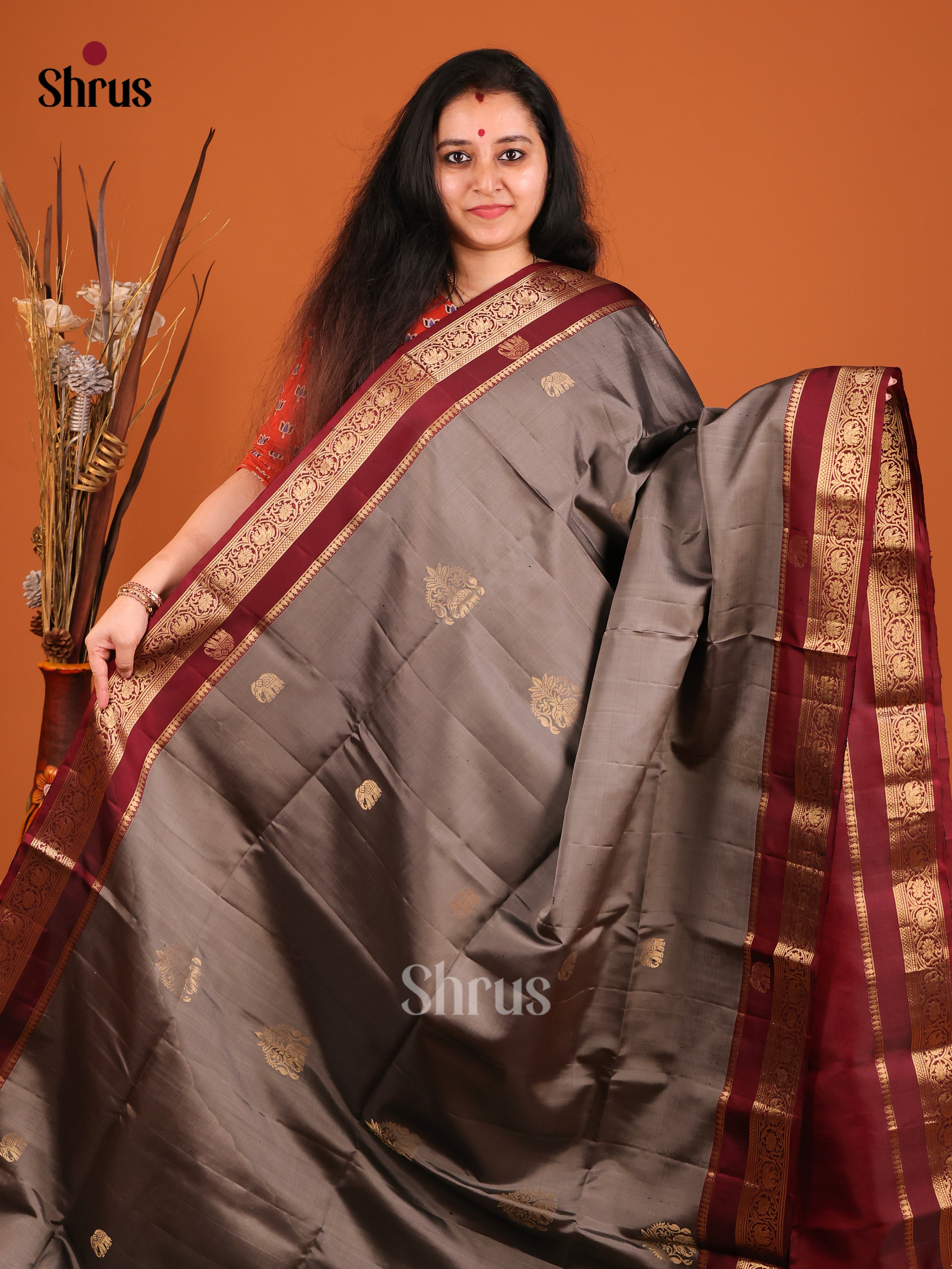 DIS16979 - Soft Silk (HR) Saree - Shop on Shrus.com