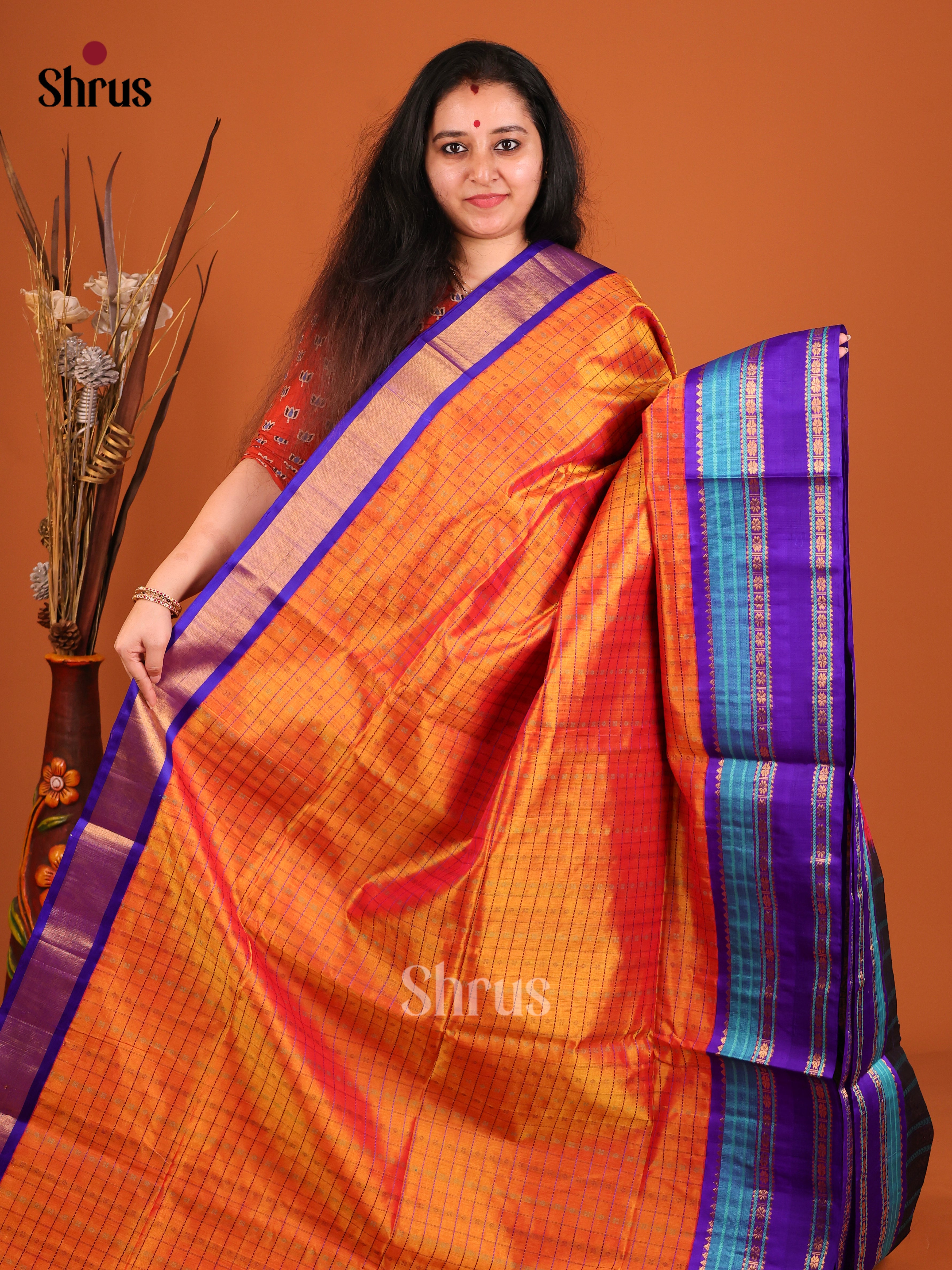 DIS17198 - Korvai-kattams Saree - Shop on Shrus.com