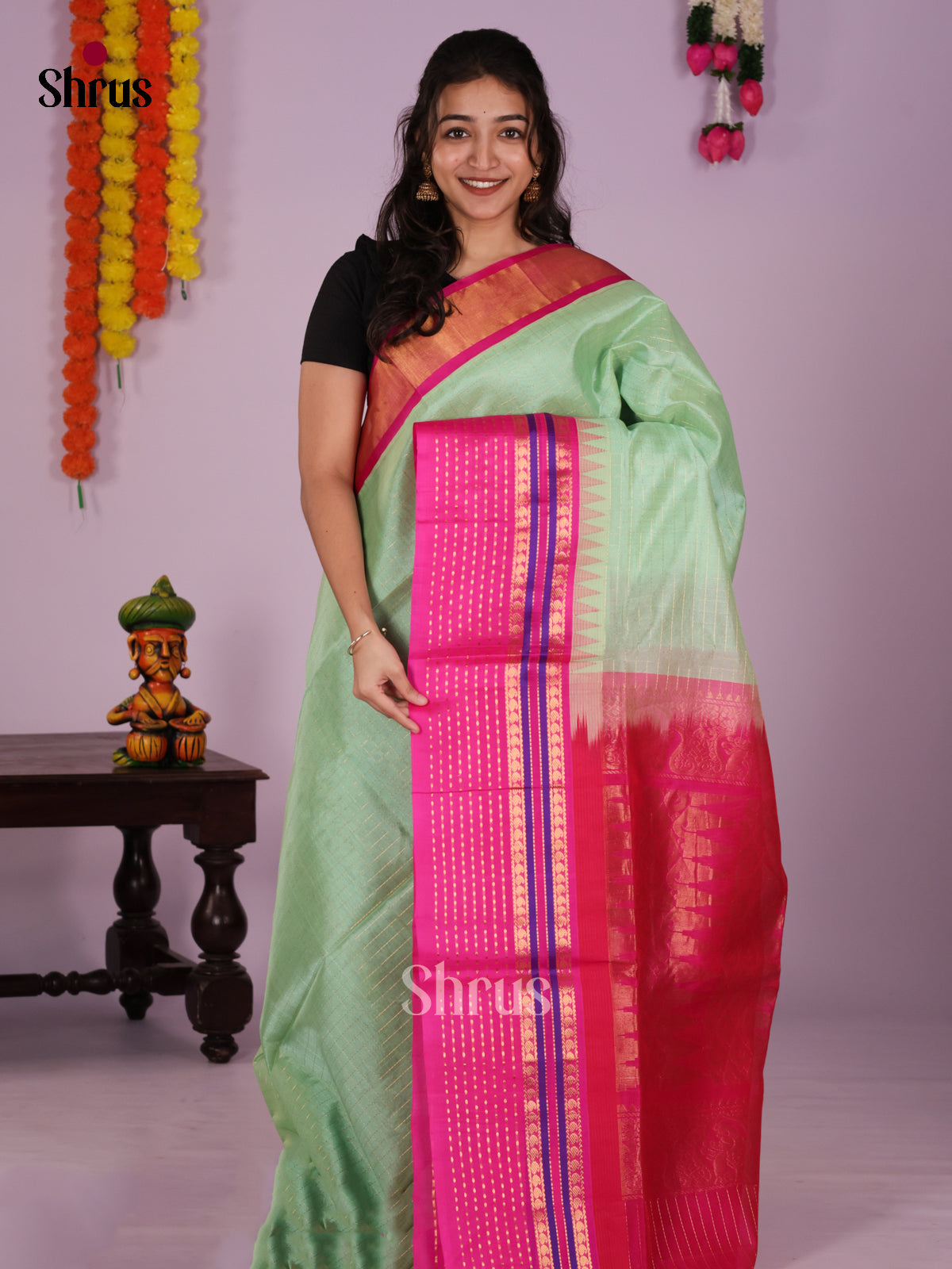 DIS17218 - Korvai-kattams Saree - Shop on Shrus.com