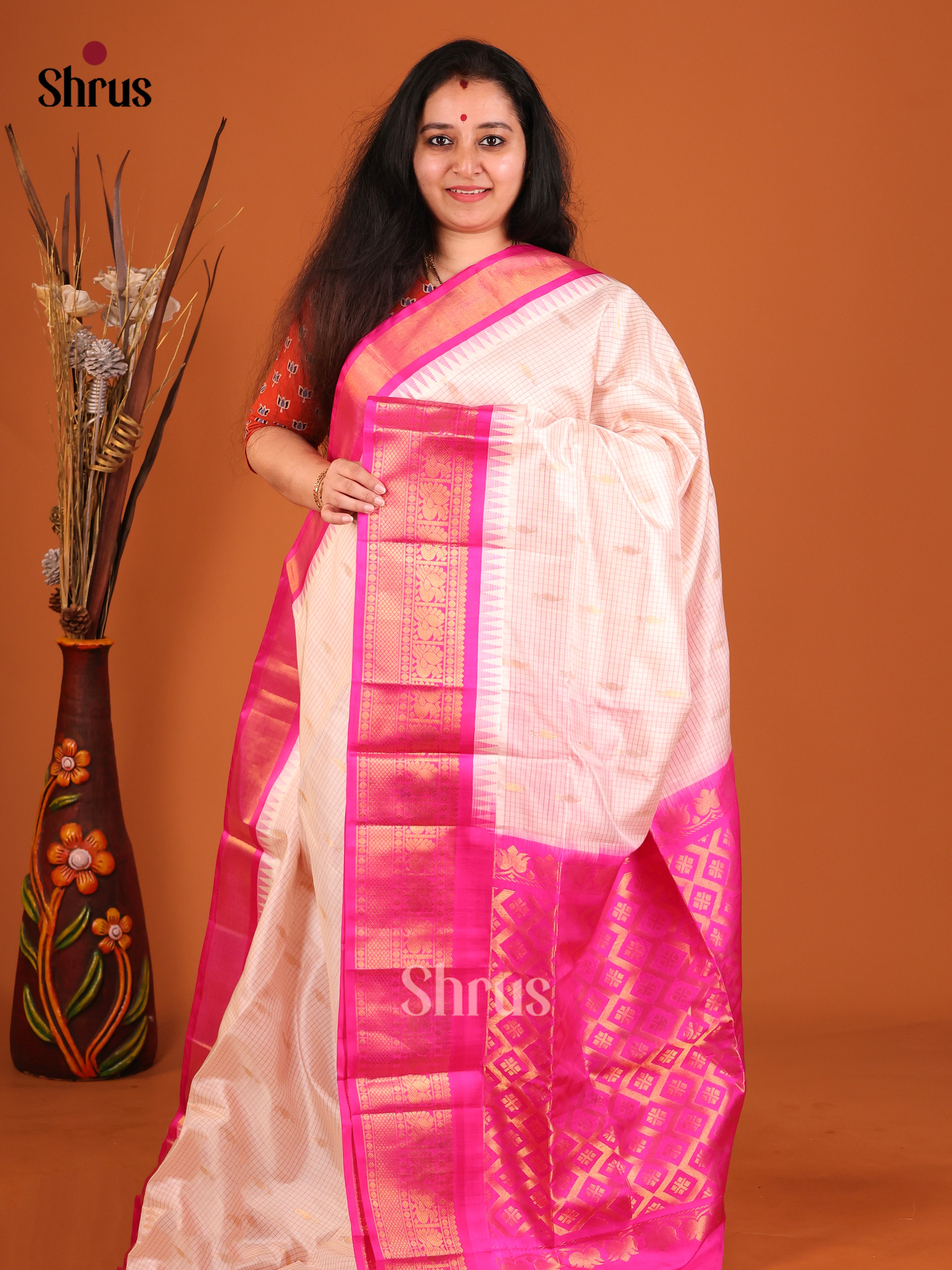 DIS17231 - Soft Silk Saree - Shop on Shrus.com