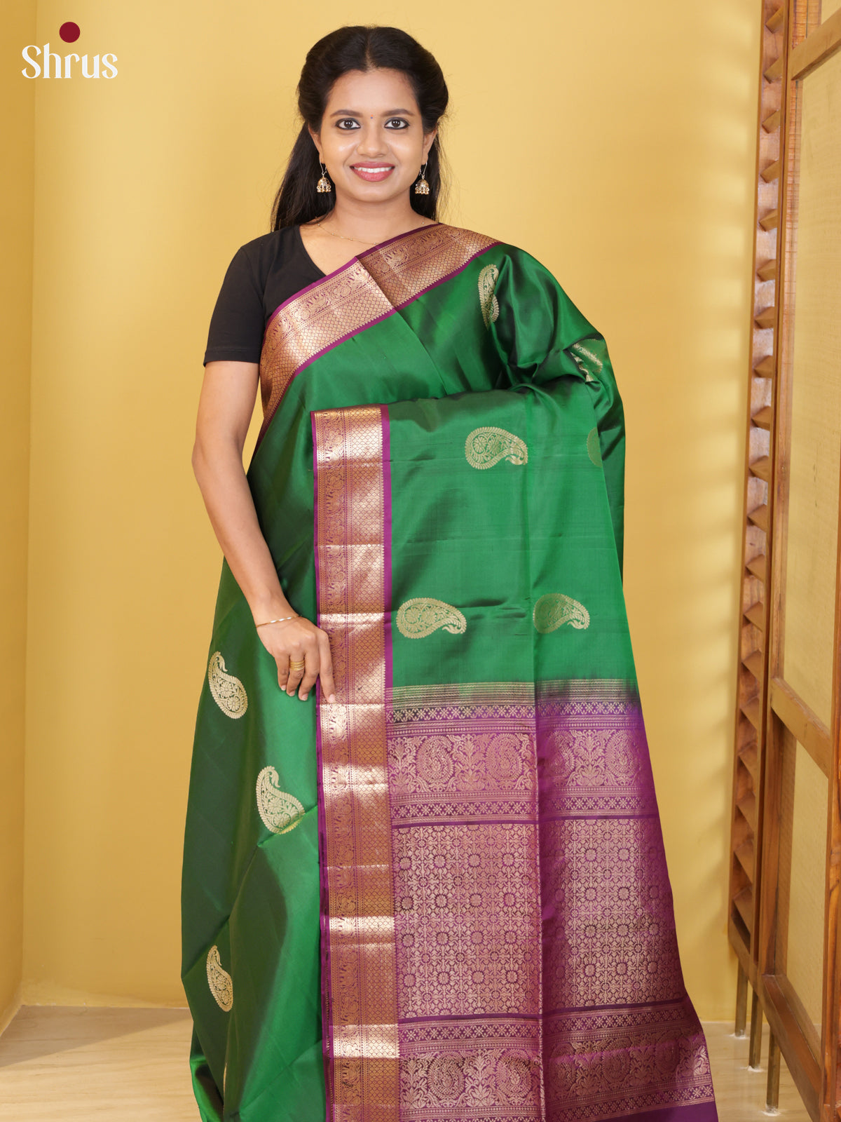 DIS17659 - Soft Silk (HR) Saree - Shop on Shrus.com