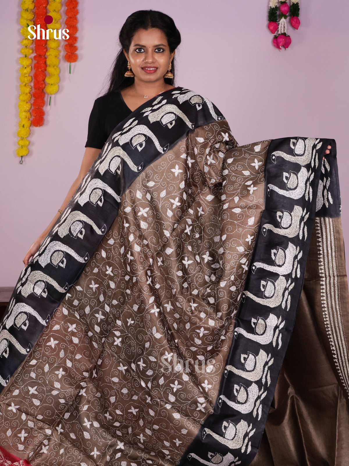 DIS17702 - Tussar Saree