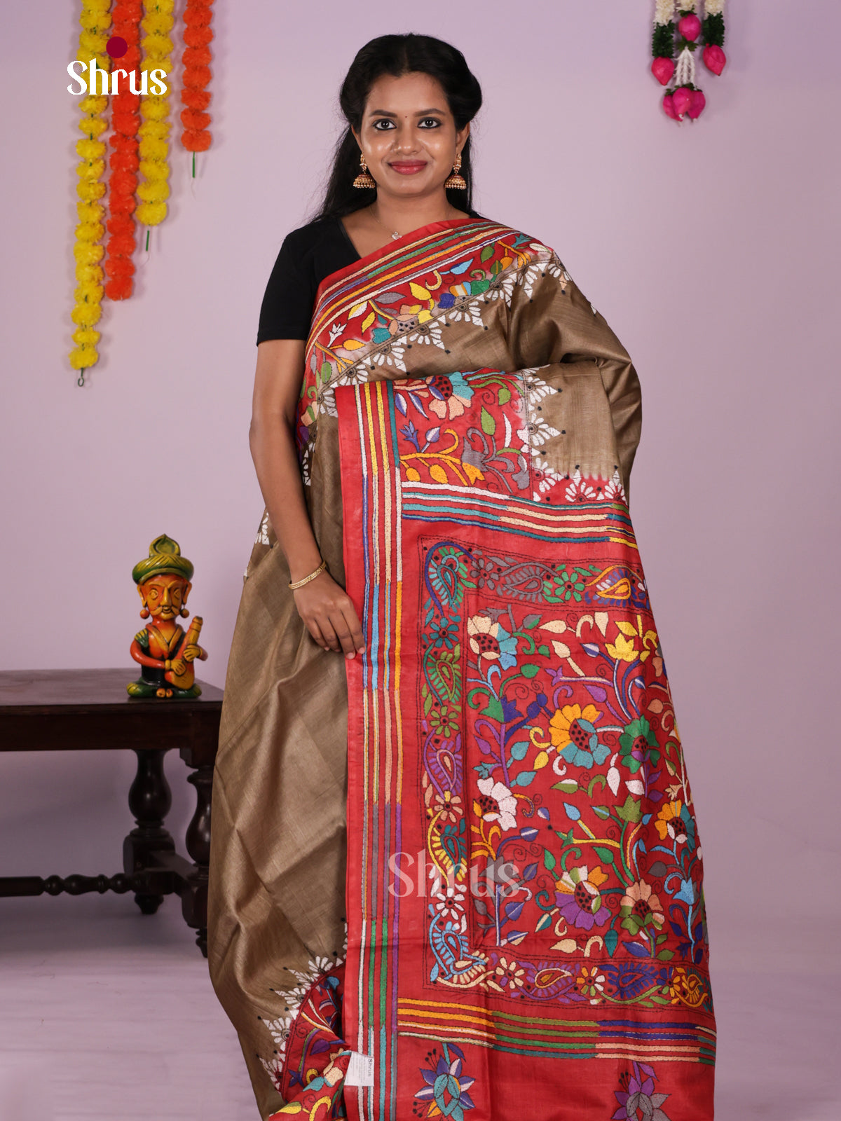 DIS17705 - Tussar Saree - Shop on Shrus.com