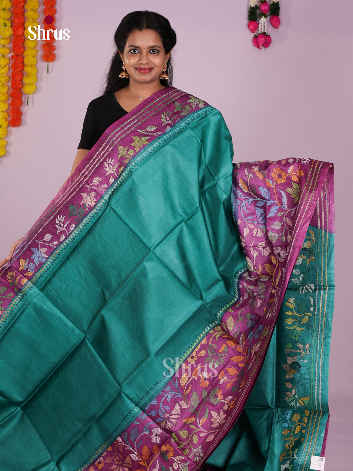 DIS17707 - Tussar Saree - Shop on Shrus.com