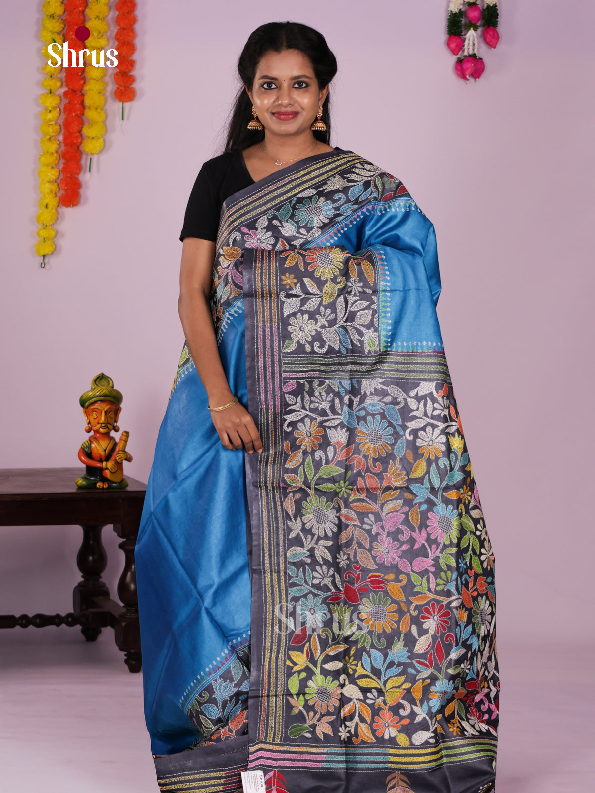 DIS17709 - Tussar Saree