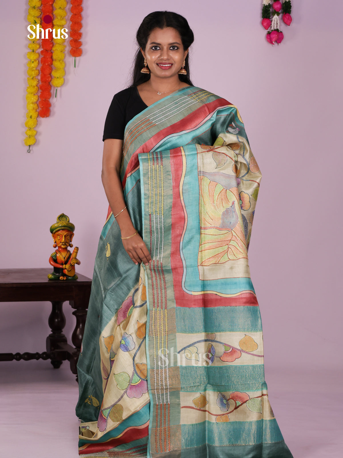 DIS17715 - Tussar Saree - Shop on Shrus.com