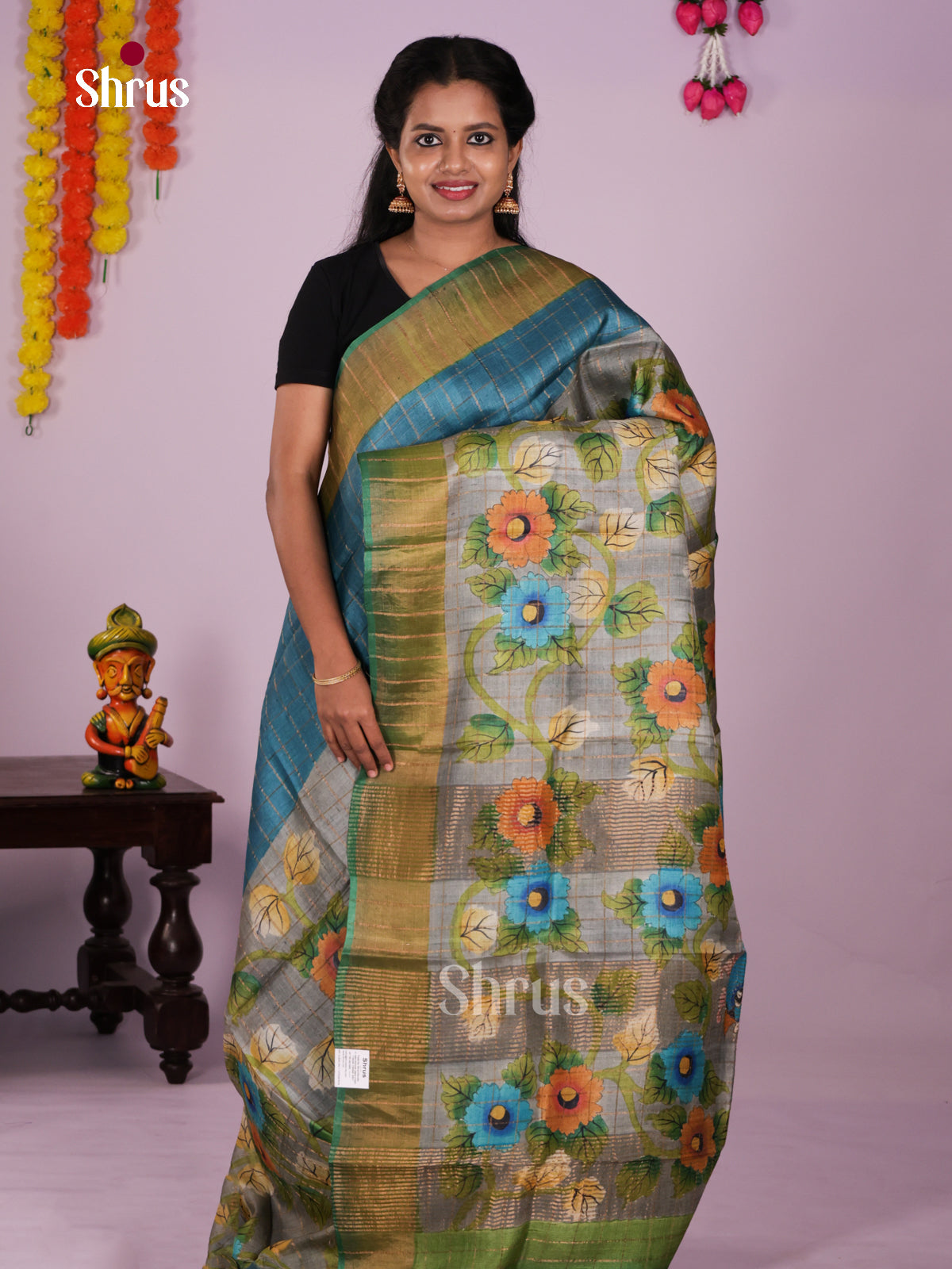 DIS17723 - Tussar Saree - Shop on Shrus.com