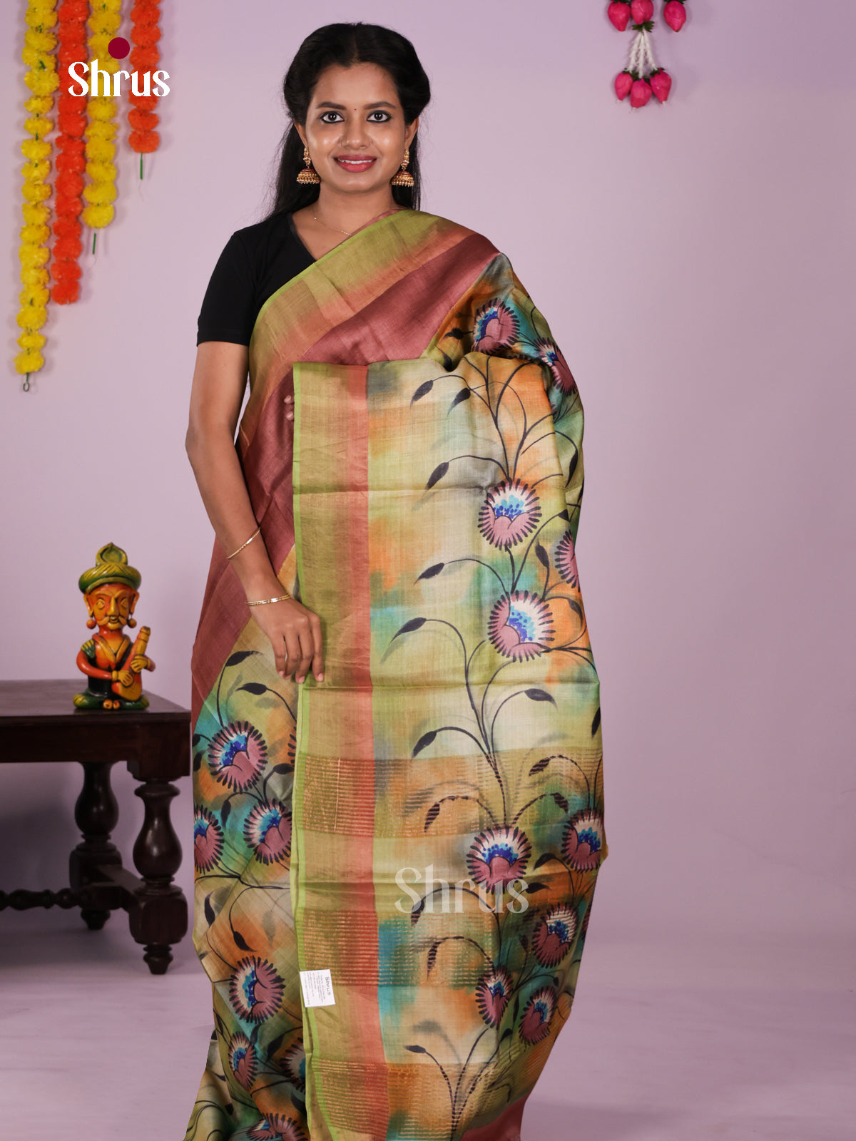 DIS17743 - Tussar Saree - Shop on Shrus.com