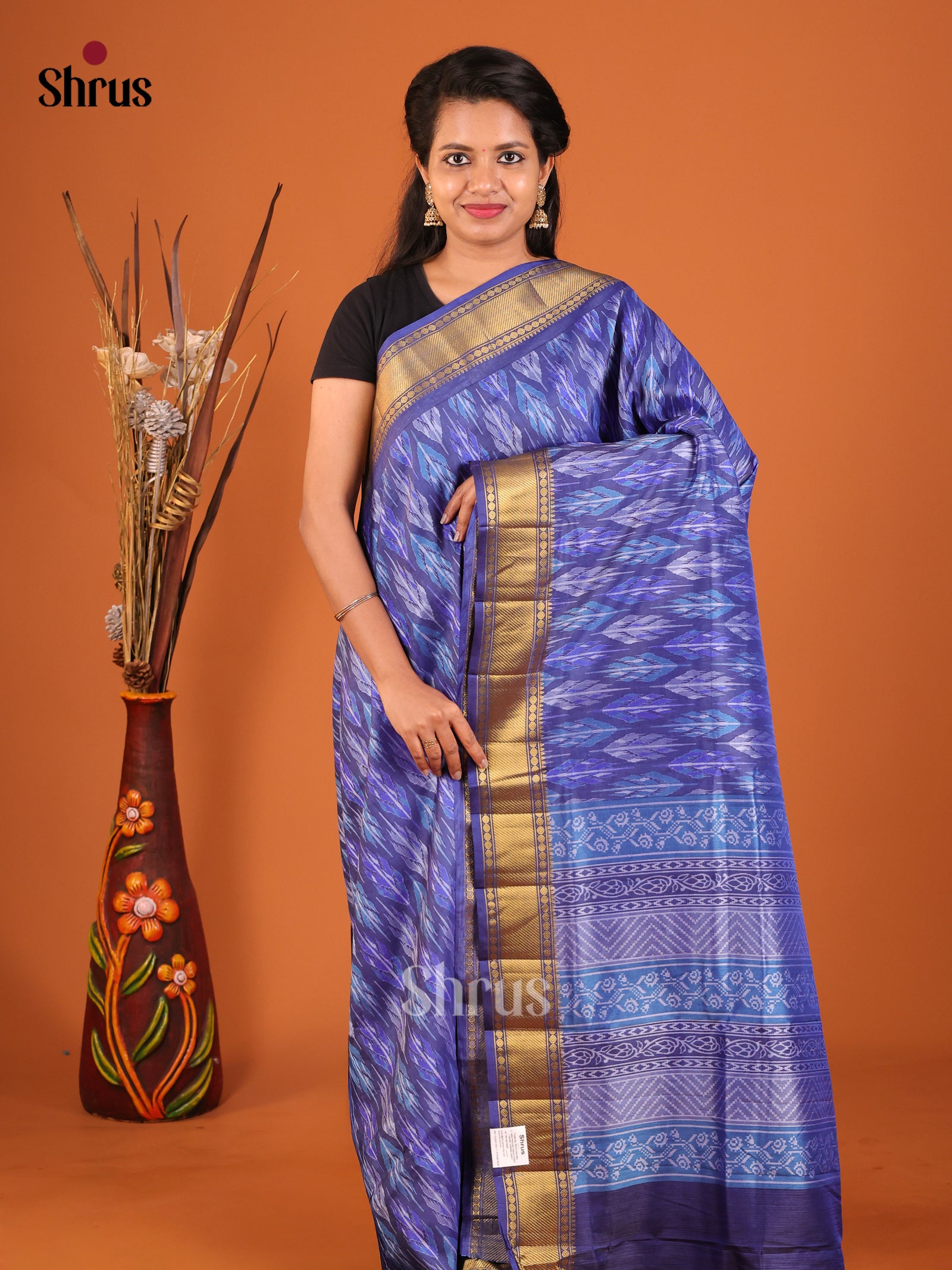 DIS18160 - Semi Patola Saree