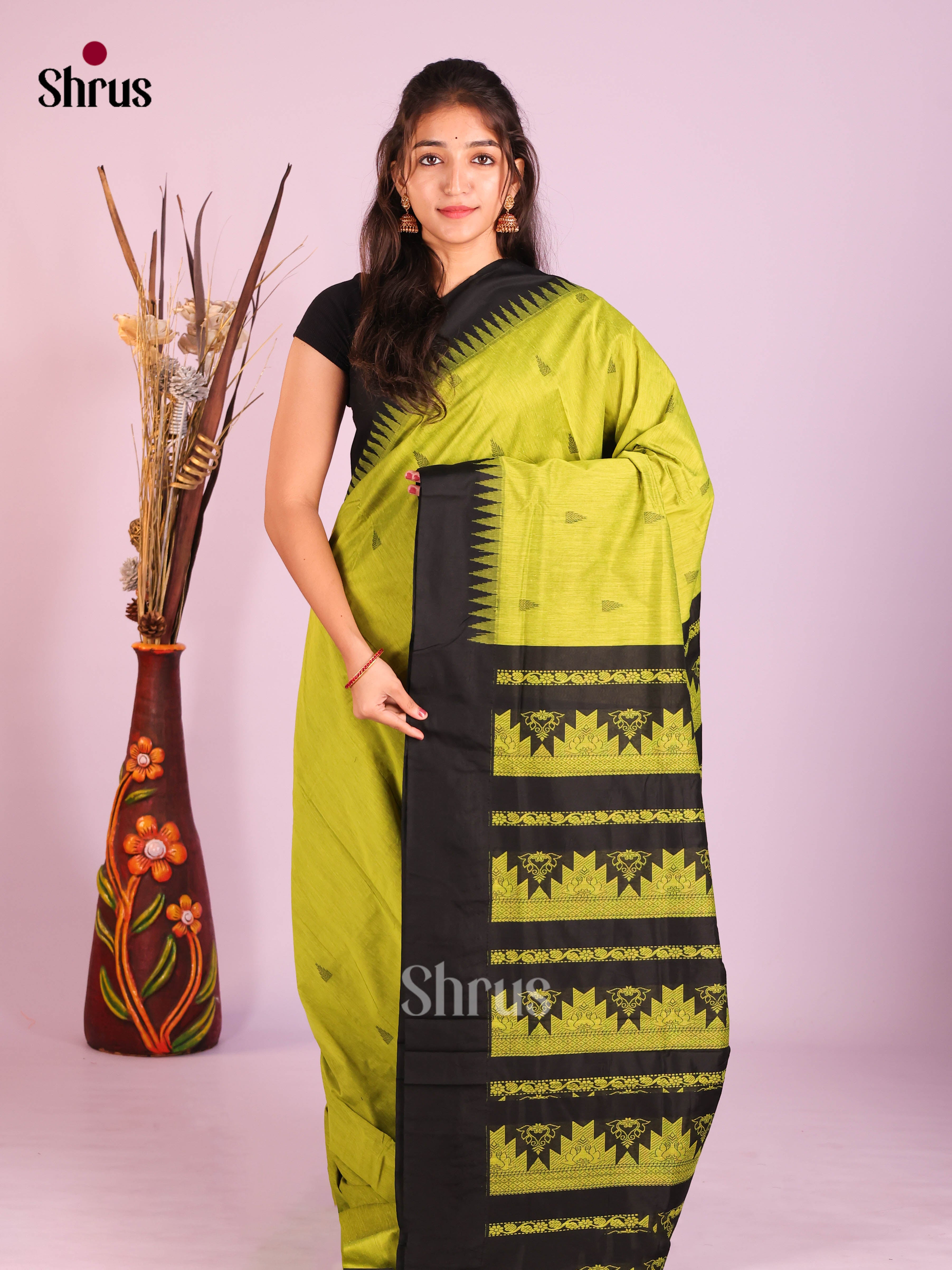 Green & Black- Kalyani Cotton Saree - Shop on Shrus.com