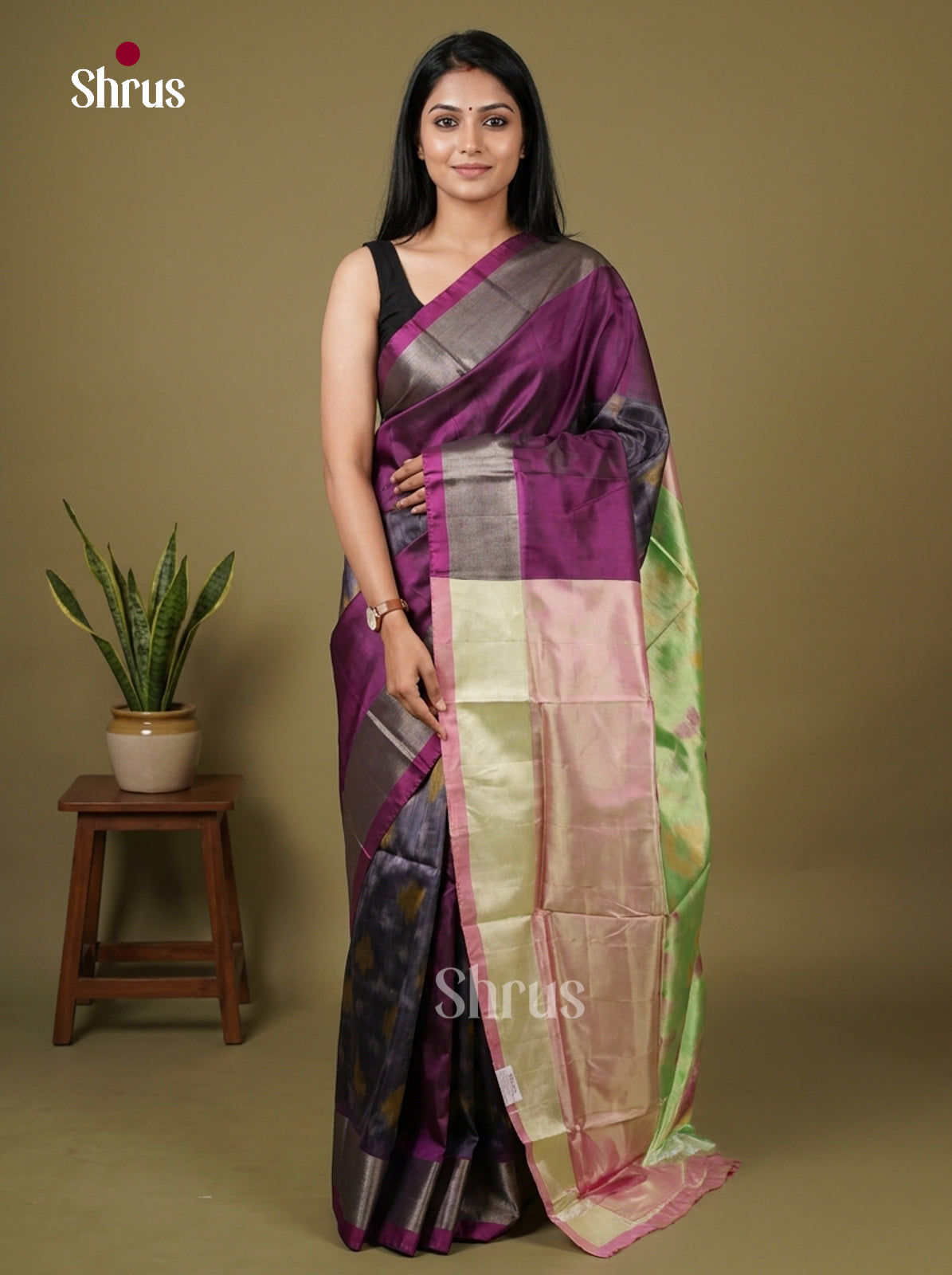 DIS09090 - Semi Chanderi Saree