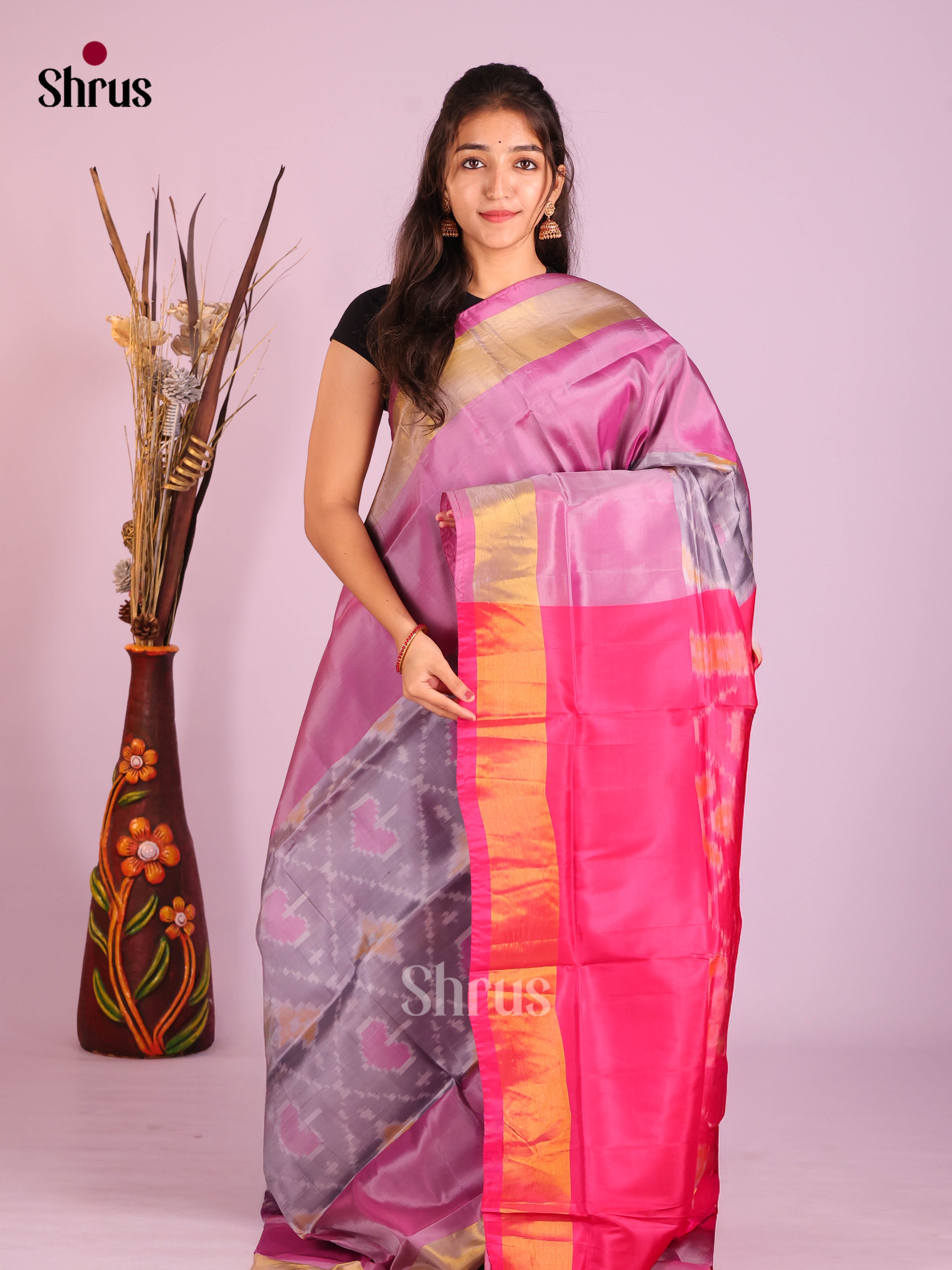 Grey & Pink - Semi uppada Saree