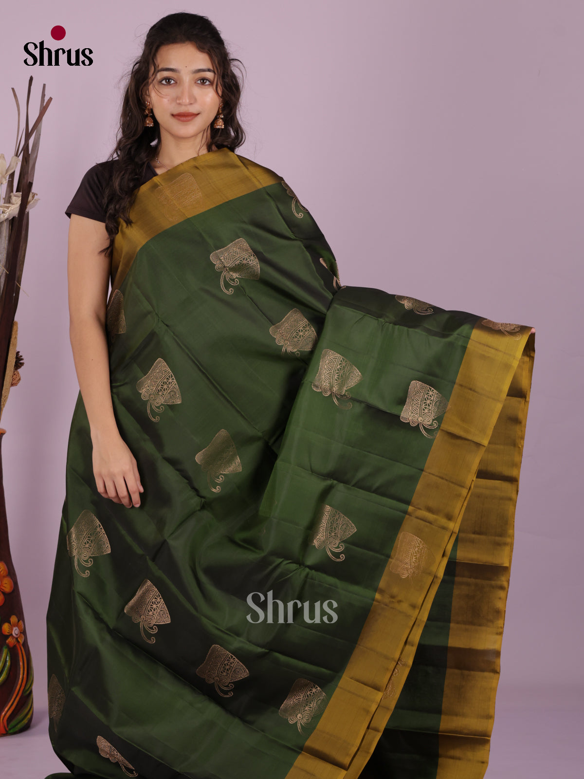 DIS19335 - Softsilk-halfpure Saree - Shop on Shrus.com
