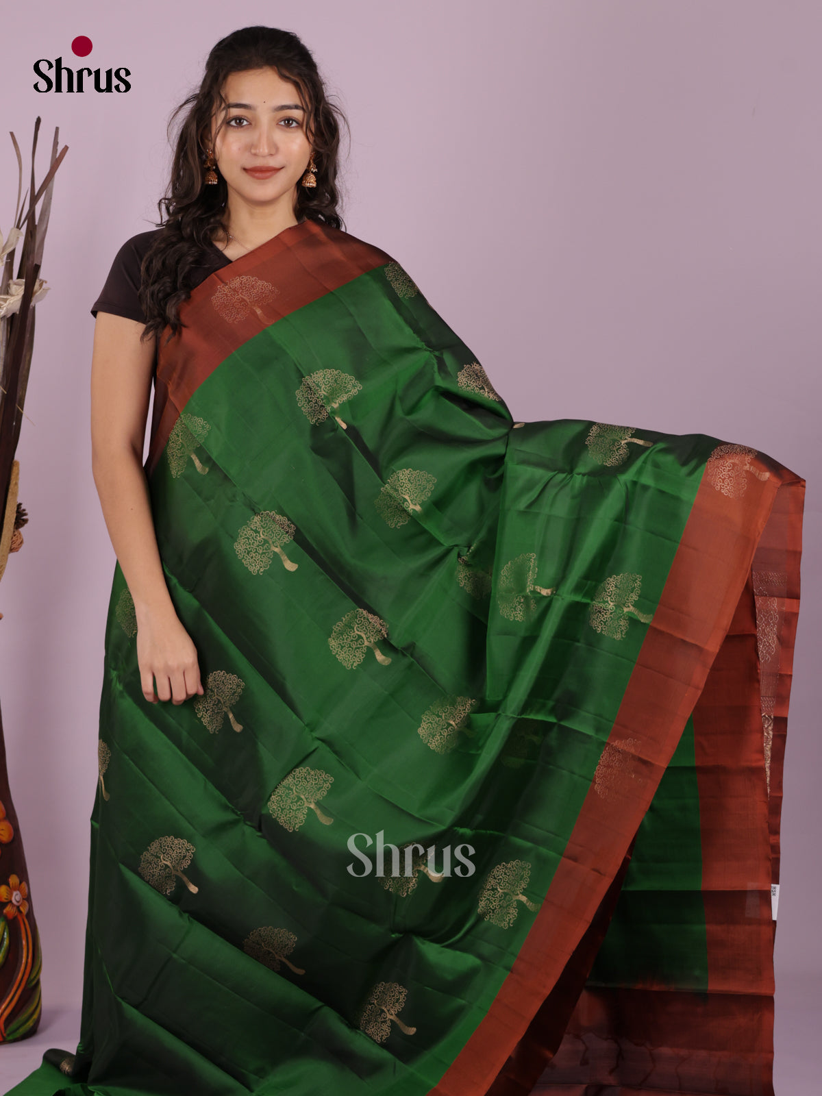 DIS19345 - Softsilk-halfpure Saree - Shop on Shrus.com