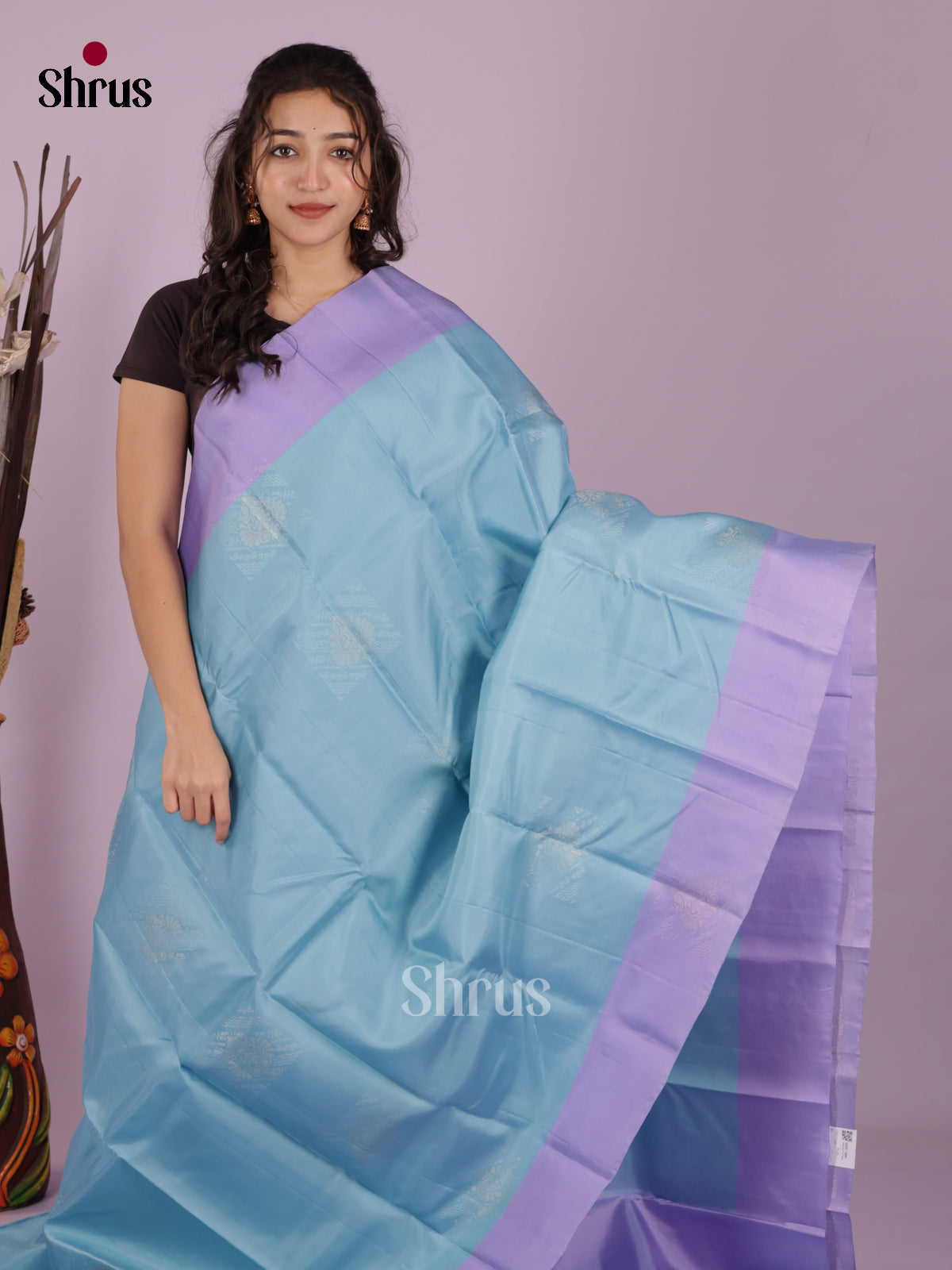 DIS19348 - Softsilk-halfpure Saree - Shop on Shrus.com