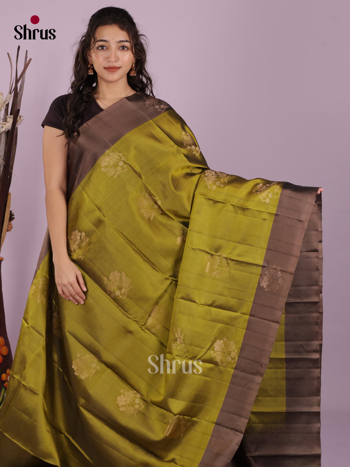 DIS19363 - Softsilk-halfpure Saree - Shop on Shrus.com