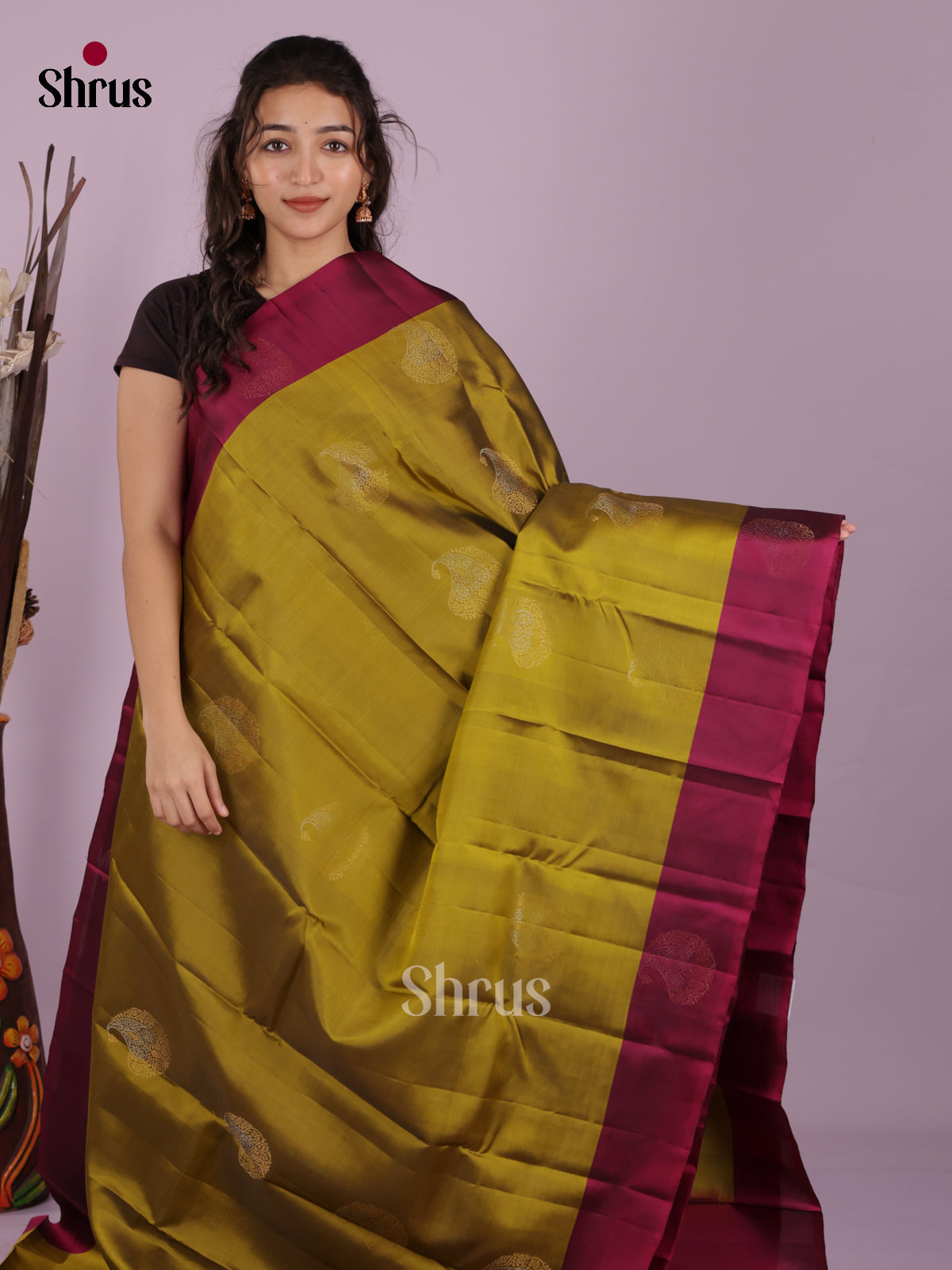 DIS19377 - Softsilk-halfpure Saree - Shop on Shrus.com