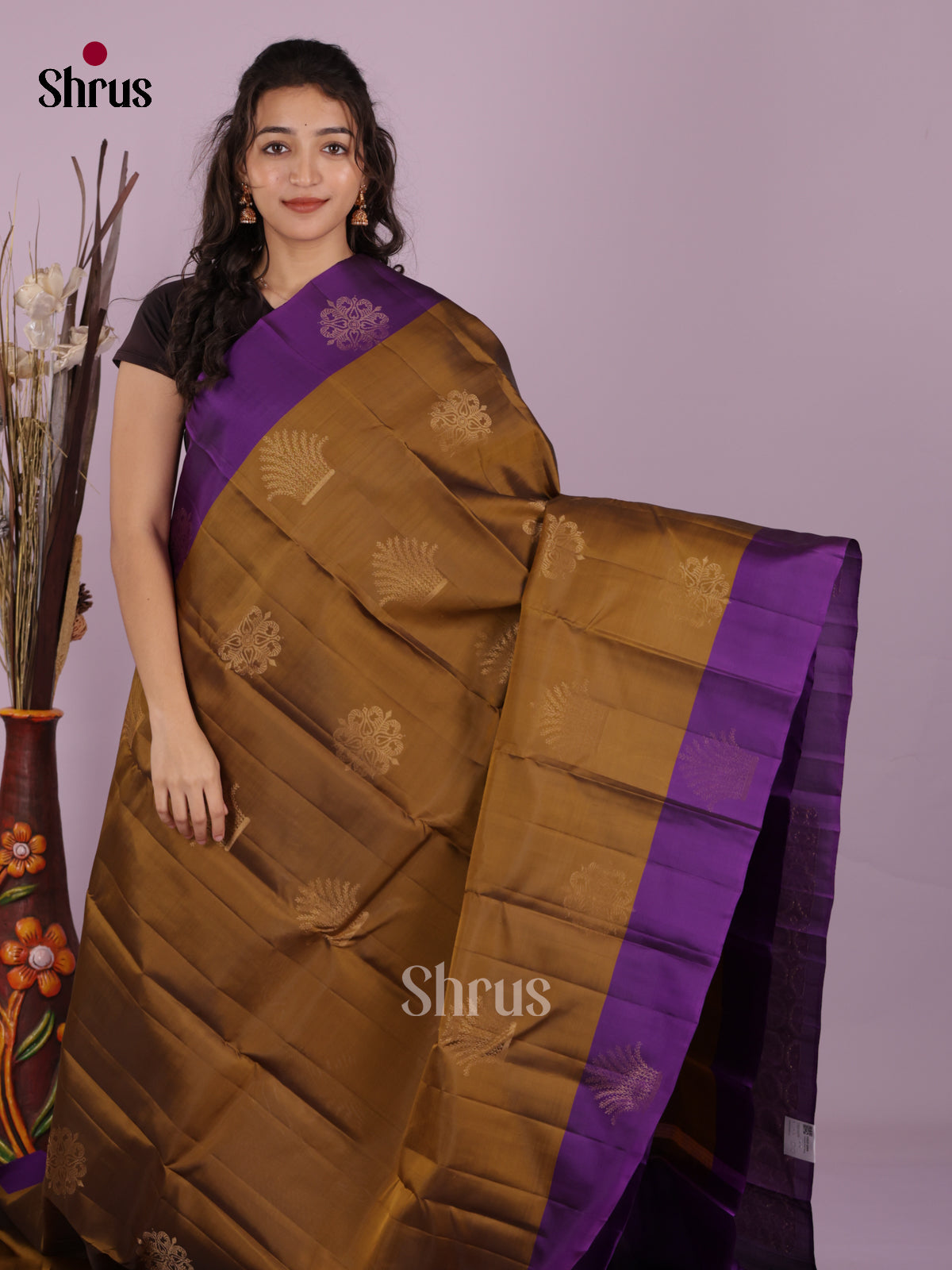 DIS19379 - Softsilk-halfpure Saree - Shop on Shrus.com