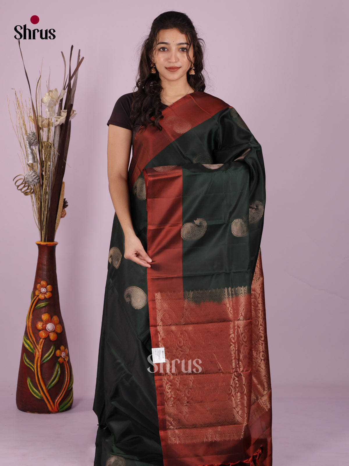 DIS19403 - Softsilk-halfpure Saree - Shop on Shrus.com