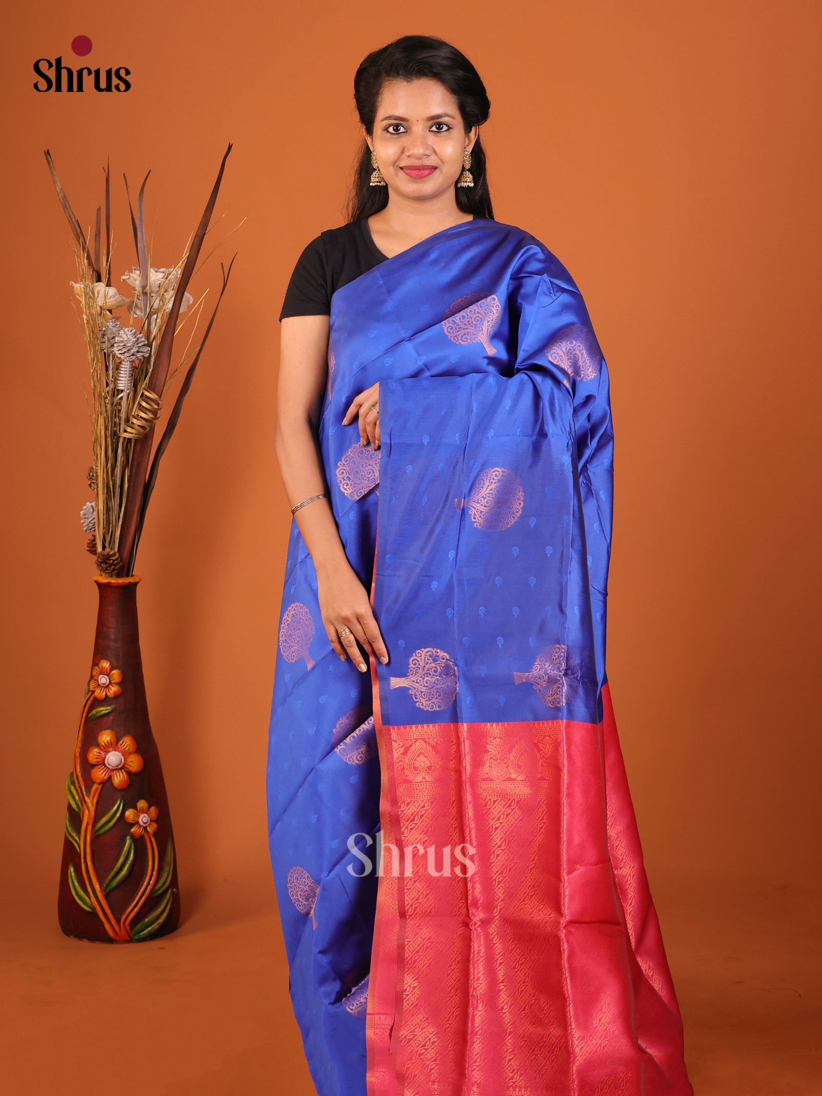 DIS19676 - Semi Softsilk Saree - Shop on Shrus.com