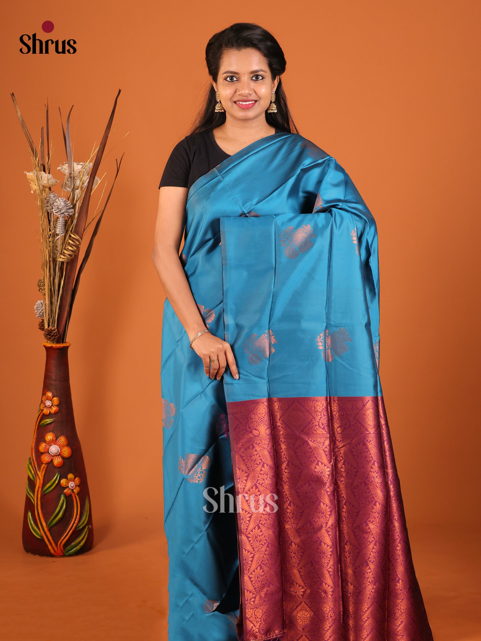 DIS19913 - Semi Softsilk Saree - Shop on Shrus.com