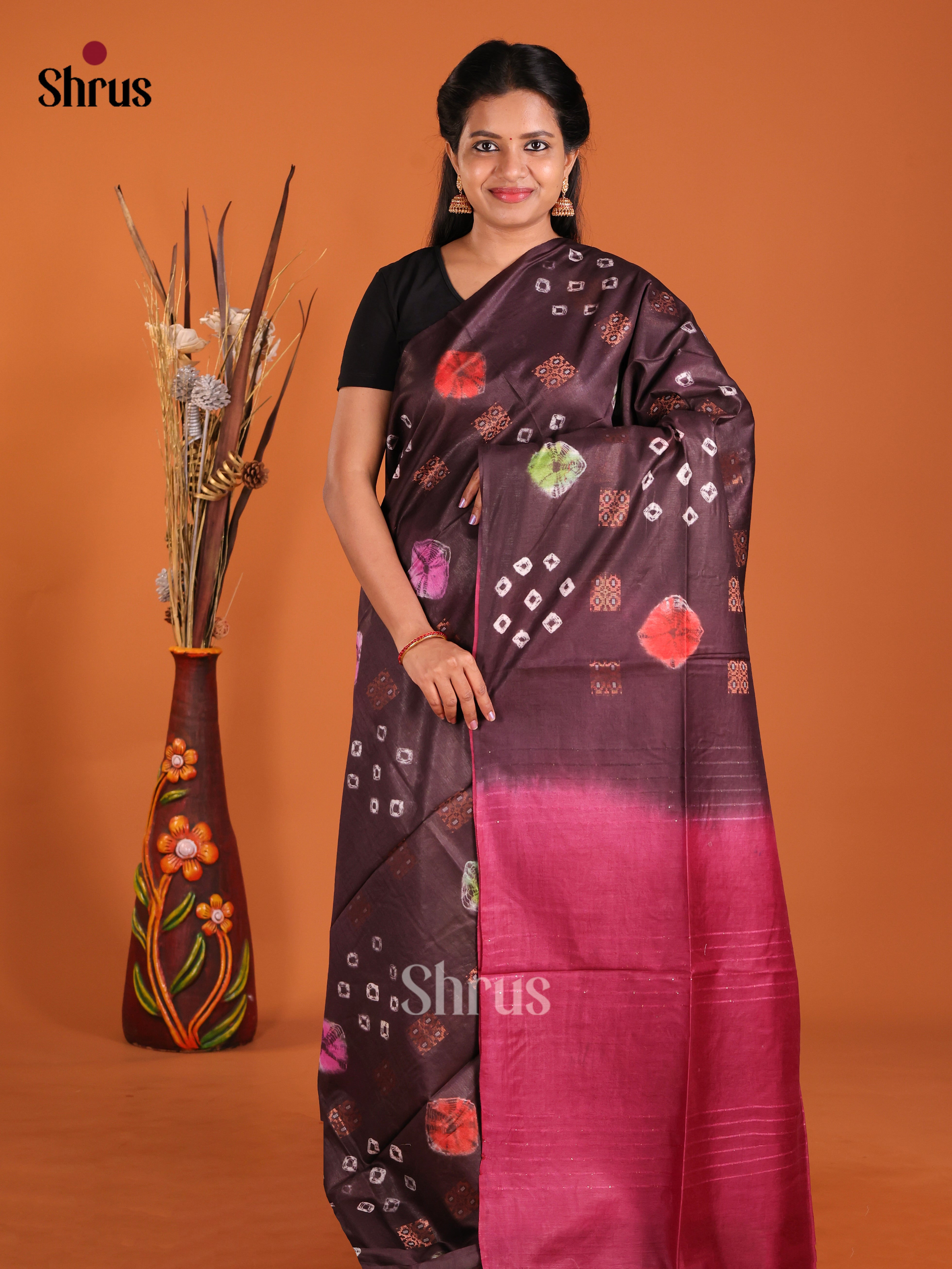 DIS20253 - Shibori Saree - Shop on Shrus.com