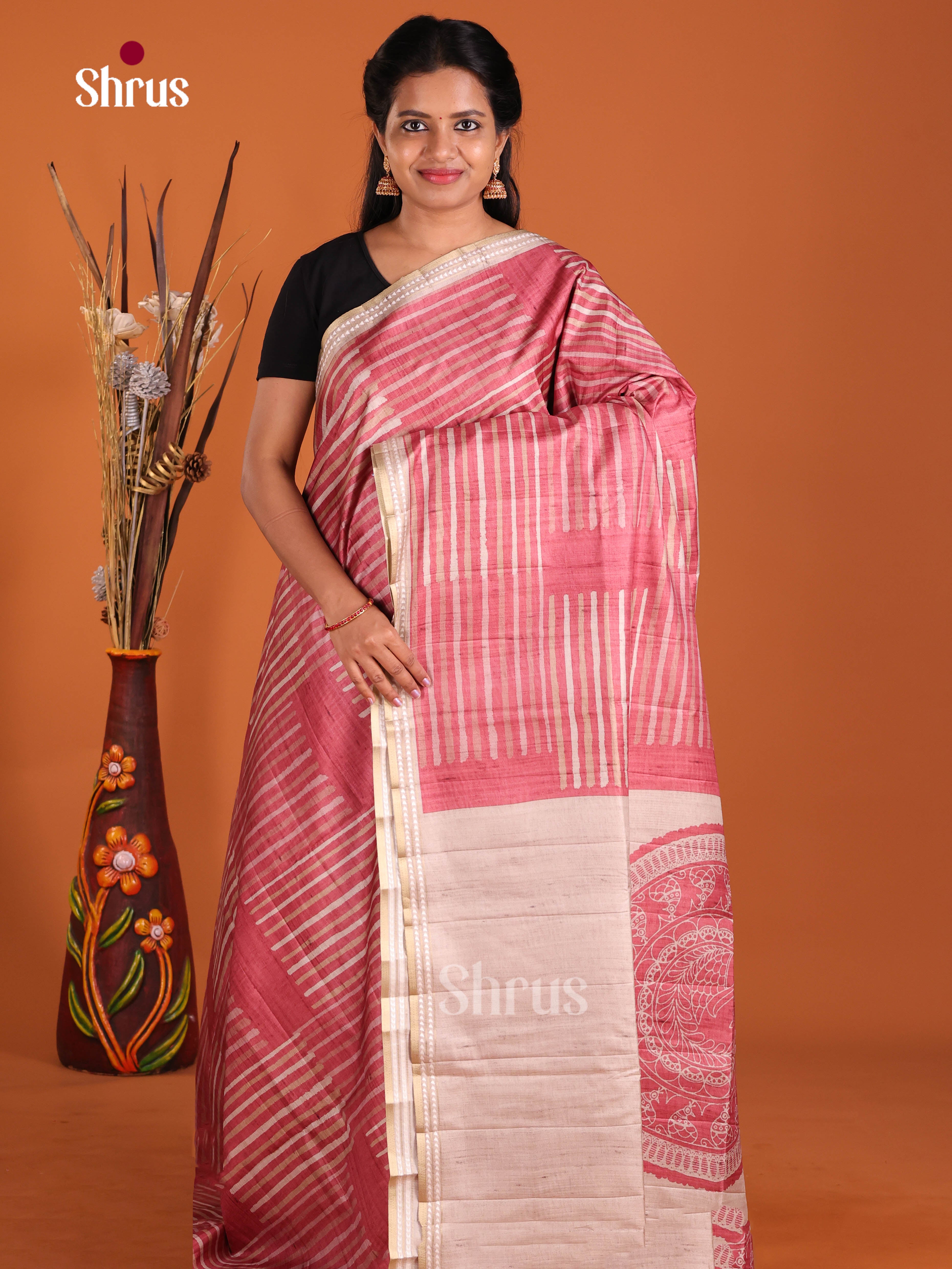 DIS21143 - Semi matka Saree