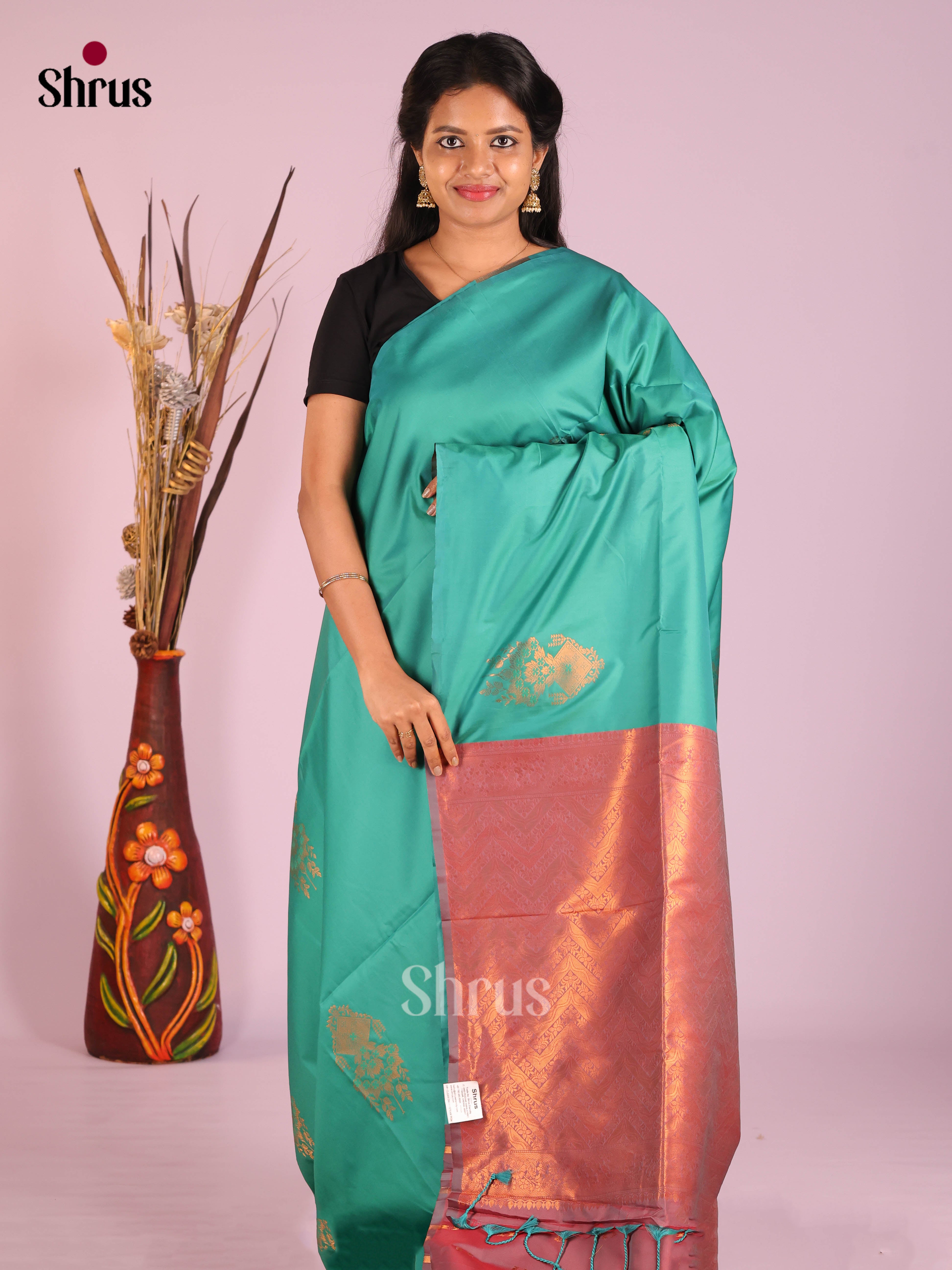 Green & Maroon - Semi Softsilk Saree