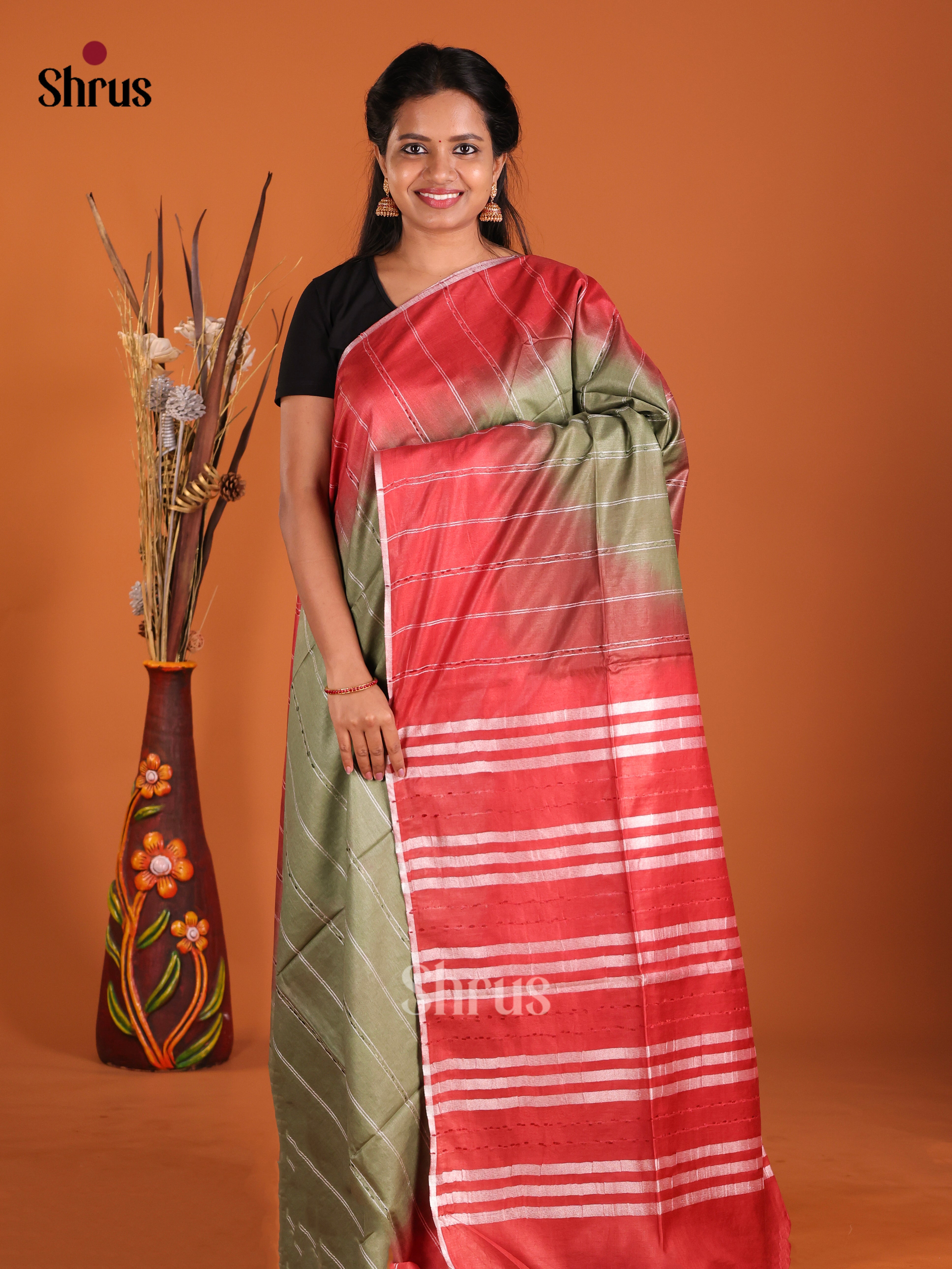 Green & Red - Semi Tussar Saree