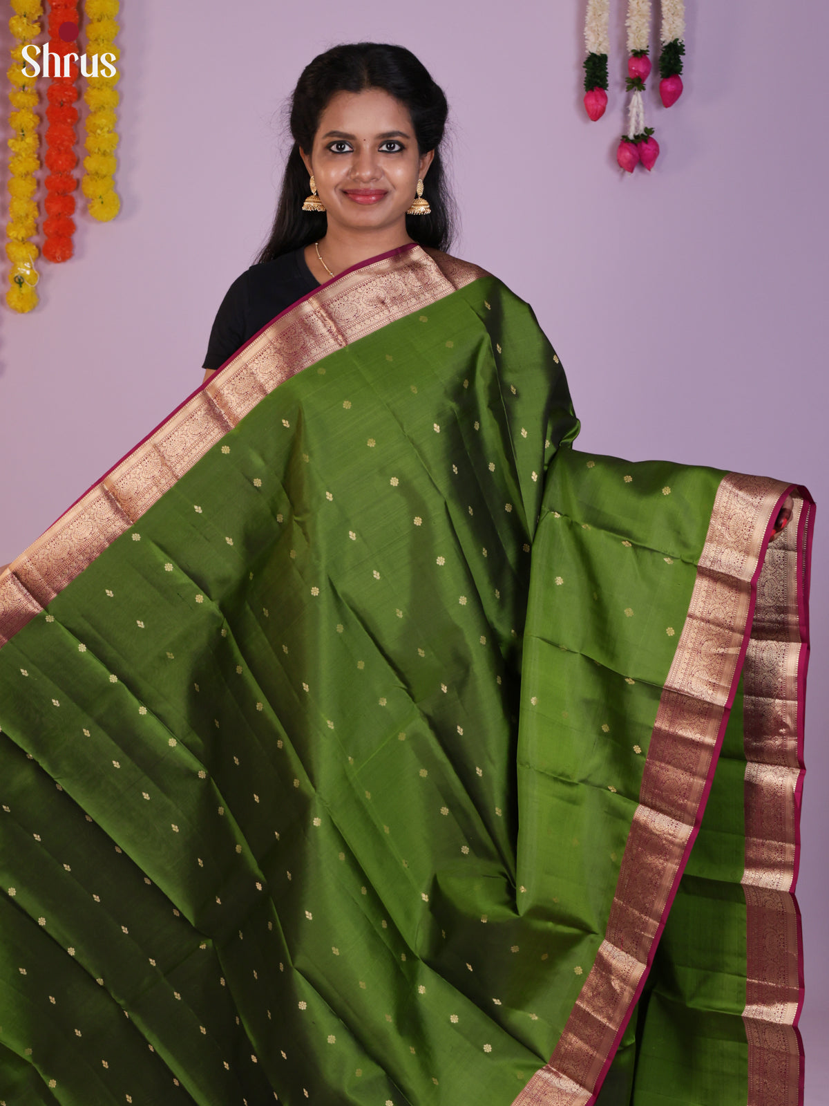 DIS23483 - Kanchipuram silk (HR) Saree - Shop on Shrus.com