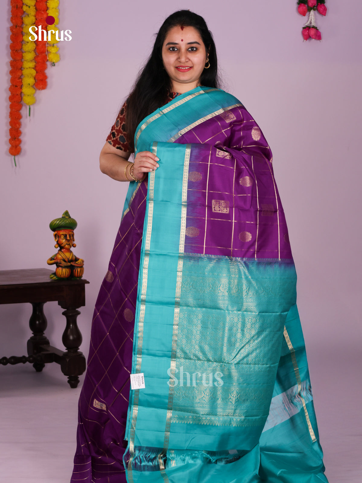 DIS23559 - Kanchipuram silk (HR) Saree - Shop on Shrus.com