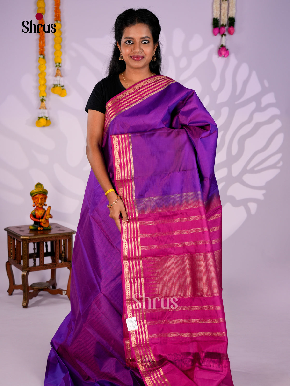 DIS23566 - Kanchipuram silk (HR) Saree - Shop on Shrus.com