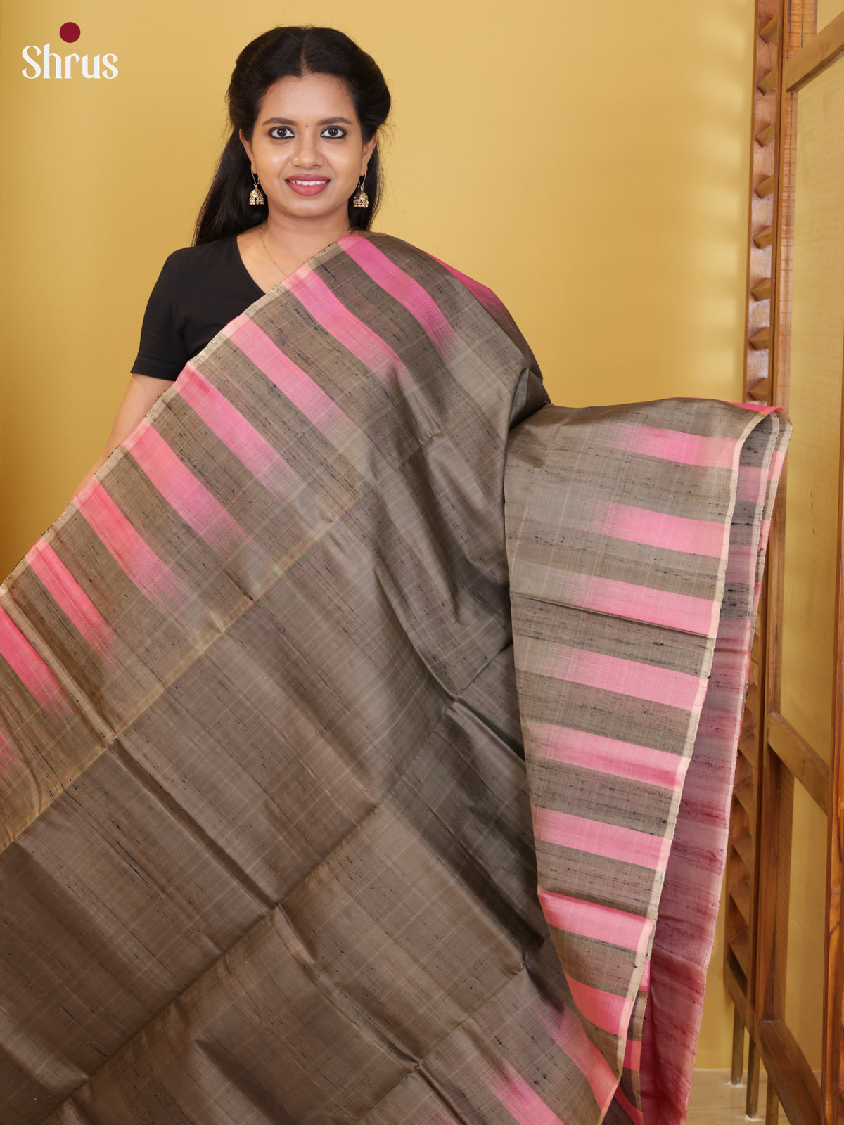 DIS23595 - Soft Silk (HR) Saree - Shop on Shrus.com